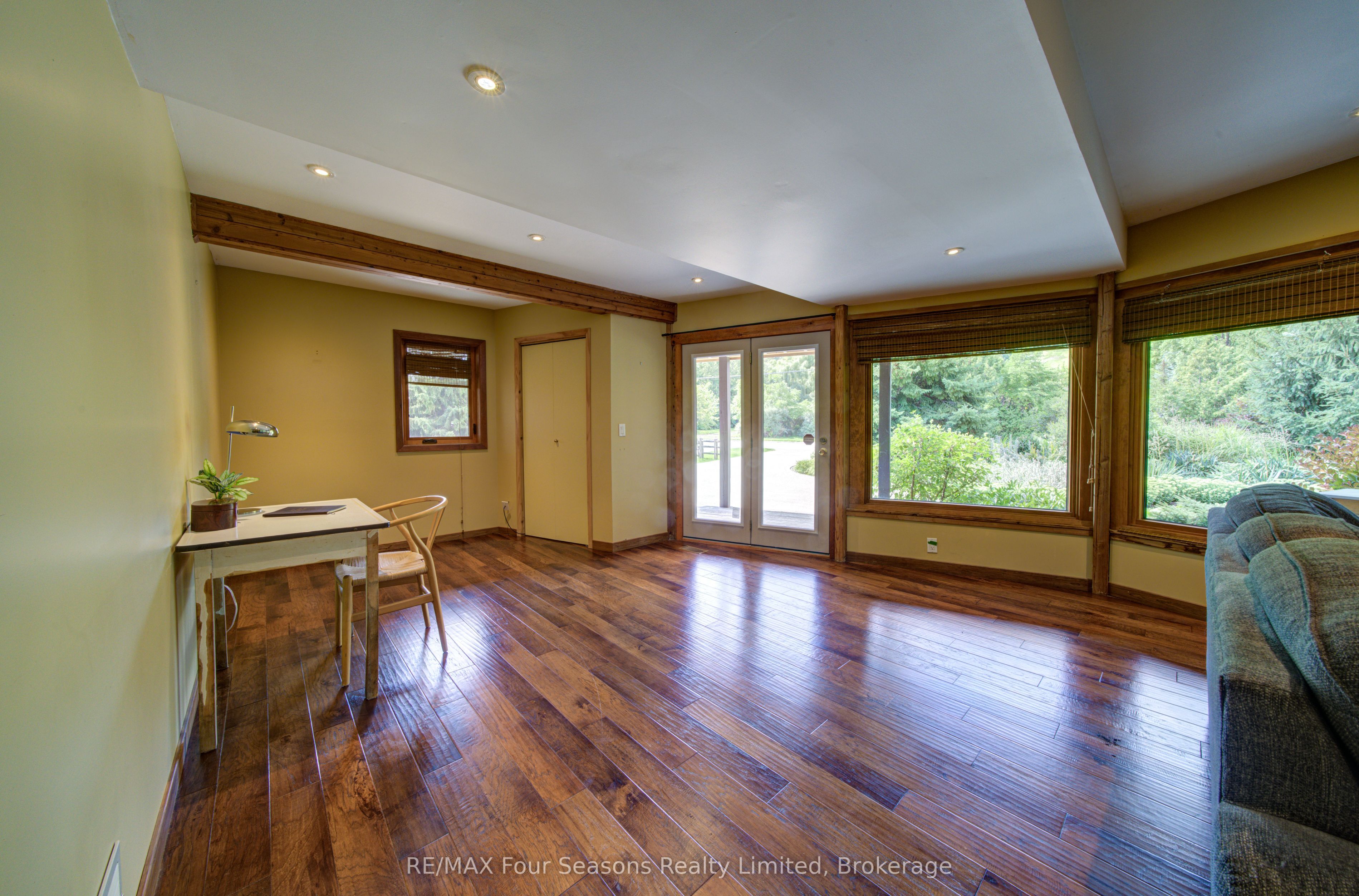 141 Jozo Weider Boulevard Property Photo 8