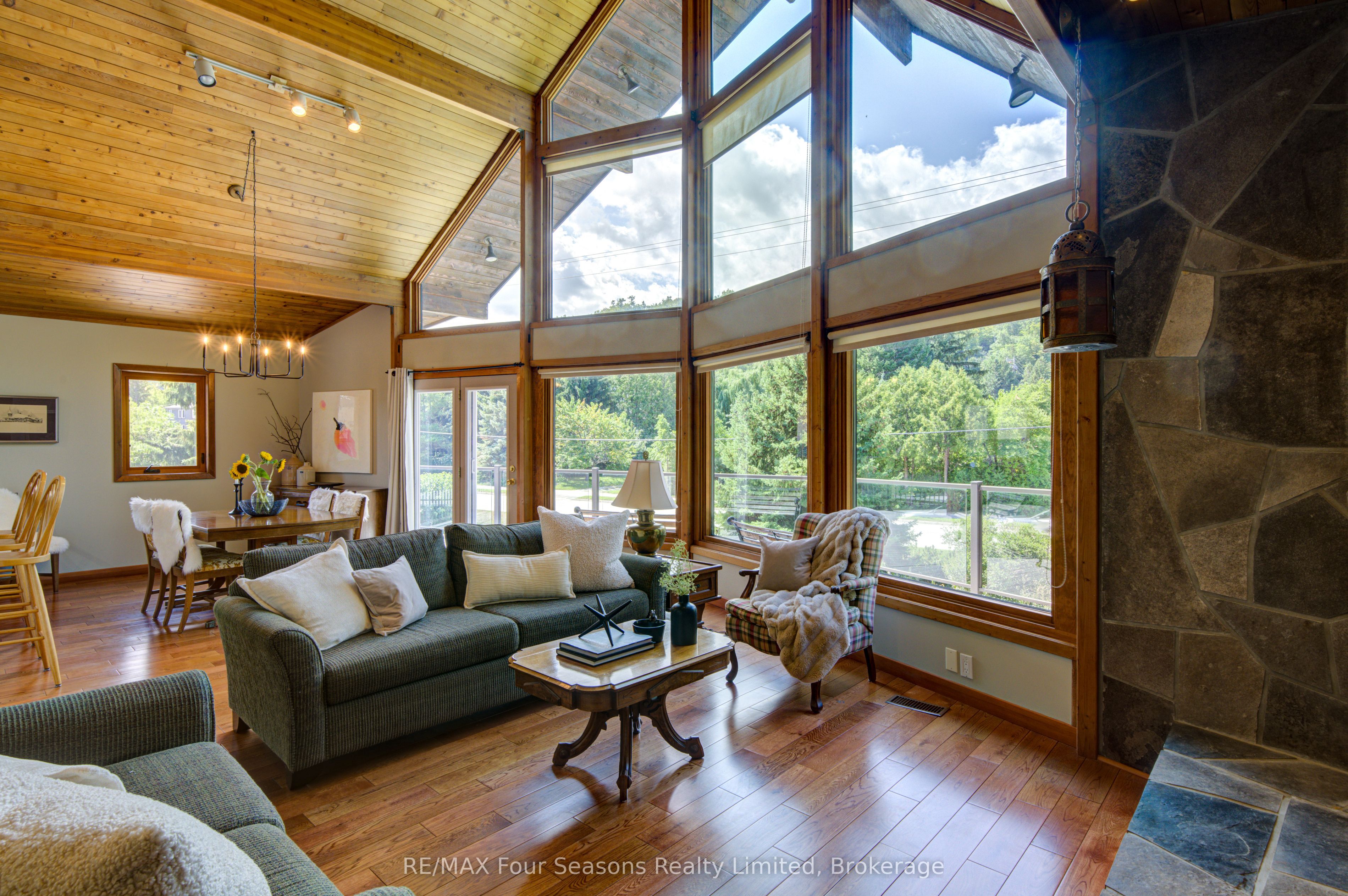 141 Jozo Weider Boulevard Property Photo 19
