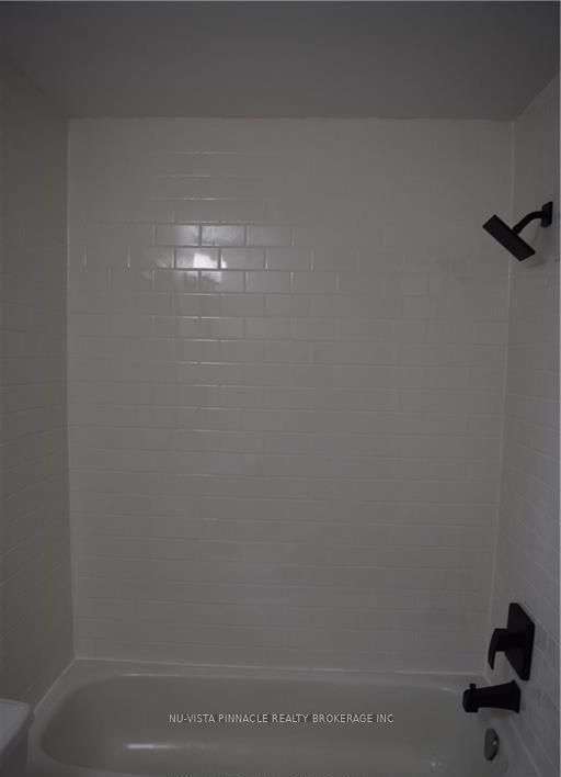 1855 Aldersbrook Road 11 Property Photo 12