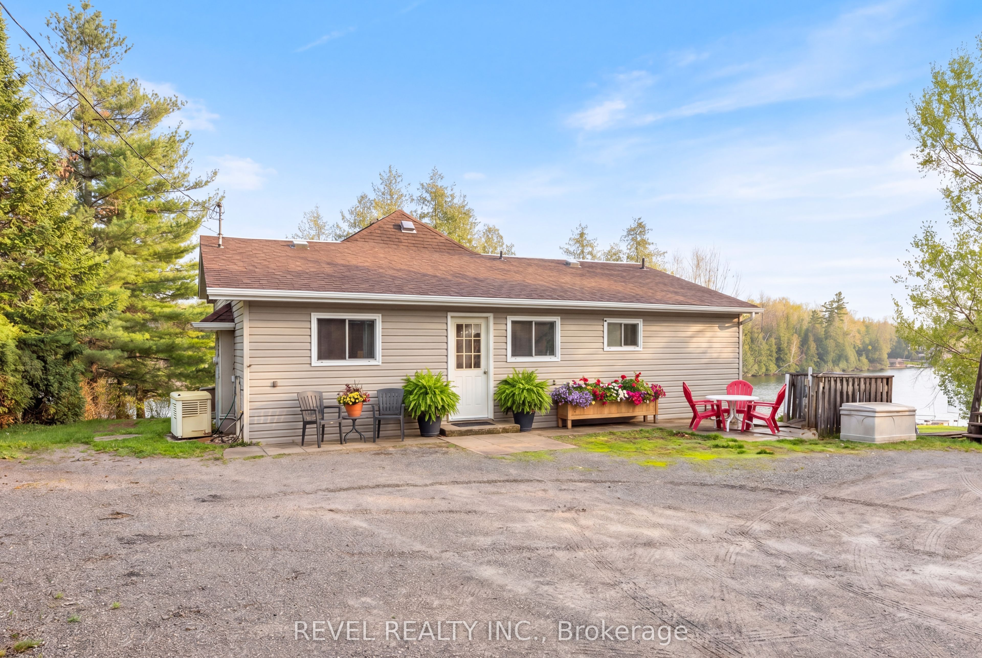 106 Coldstream Road Property Photo 1