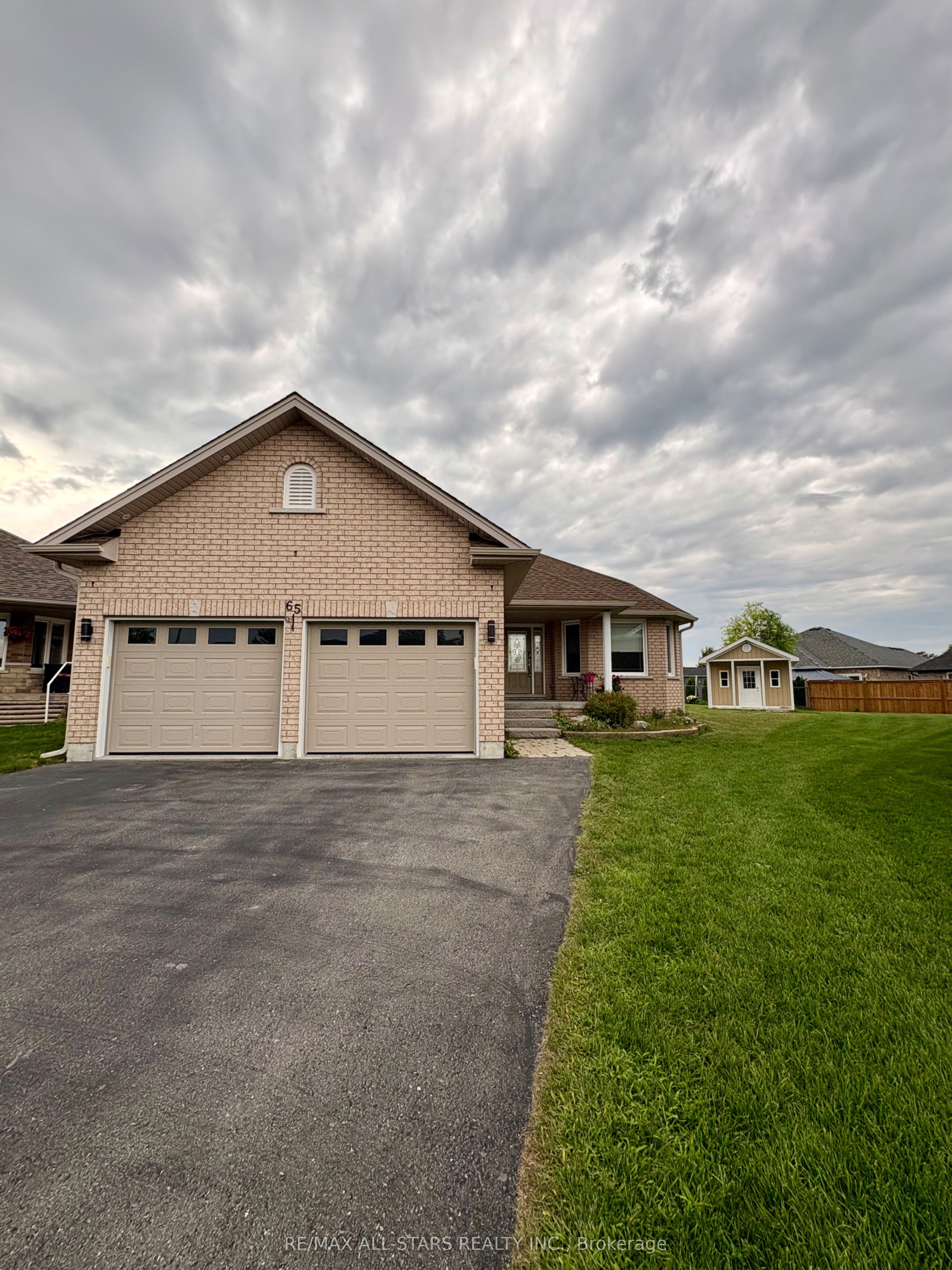 65 Liam Street Property Photo 3