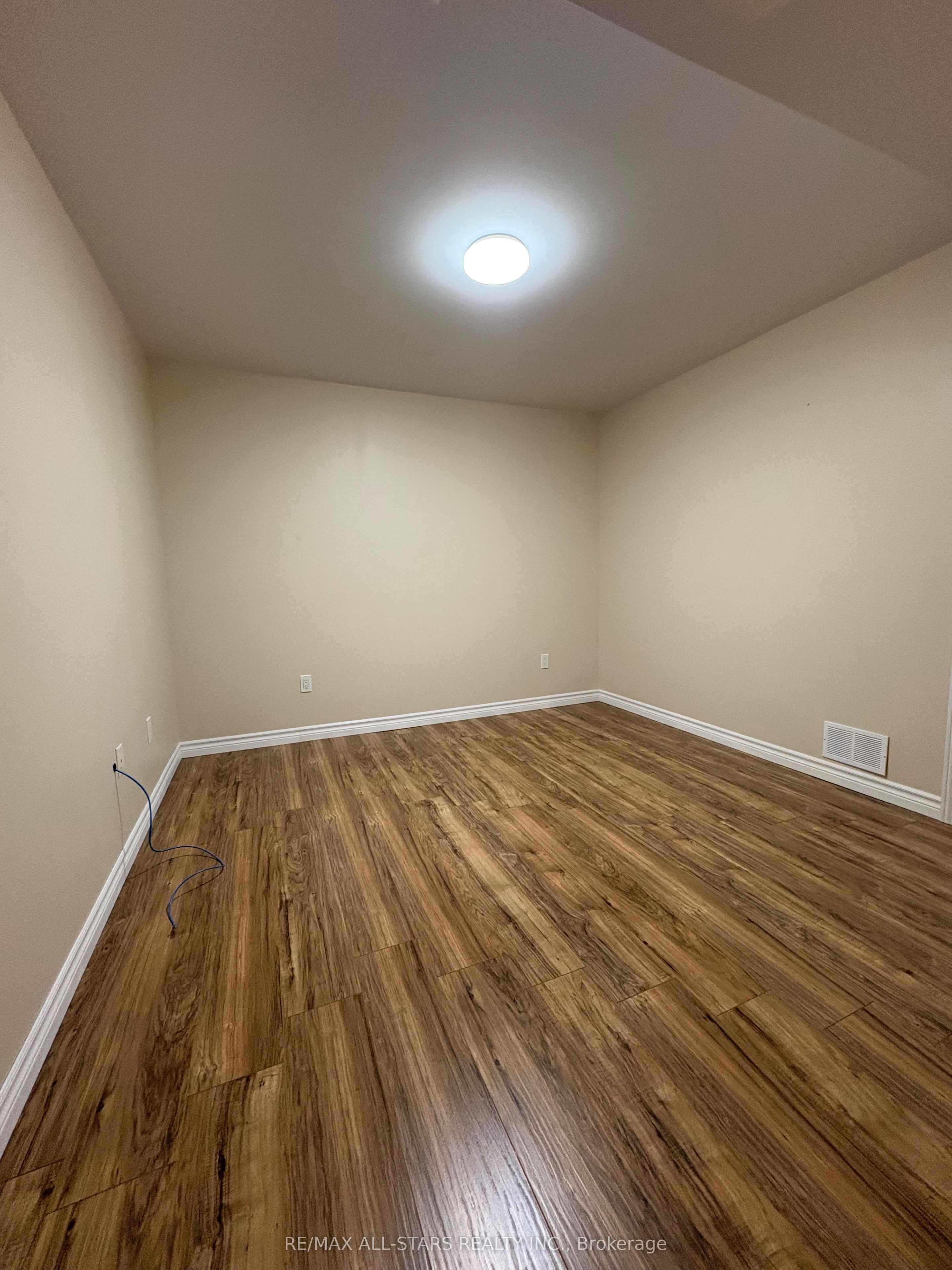 65 Liam Street Property Photo 11