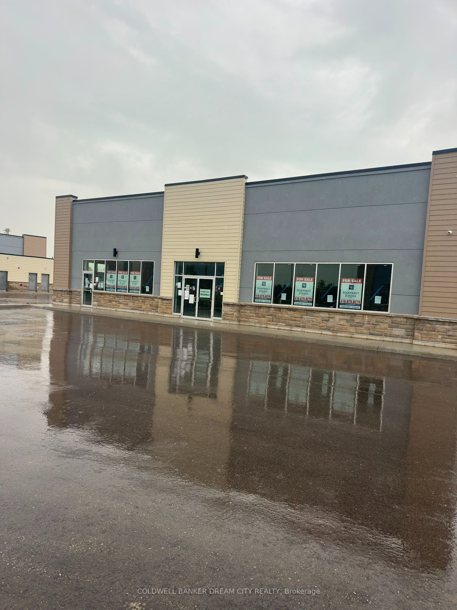 200 Montclair Drive 15-16