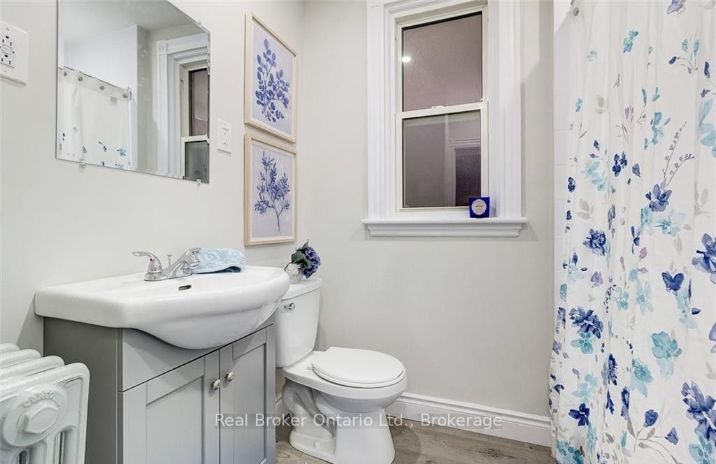647 Wilson Street Property Photo 25