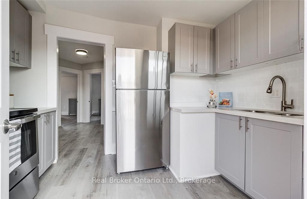 647 Wilson Street Property Photo 28