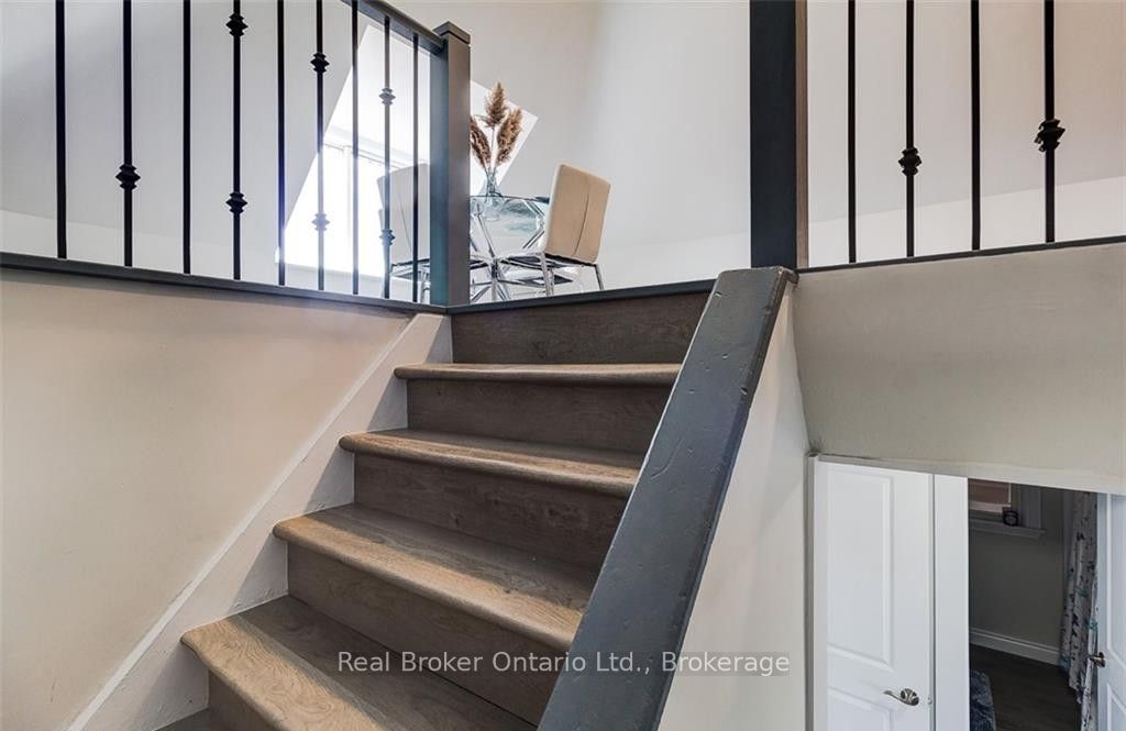 647 Wilson Street Property Photo 34