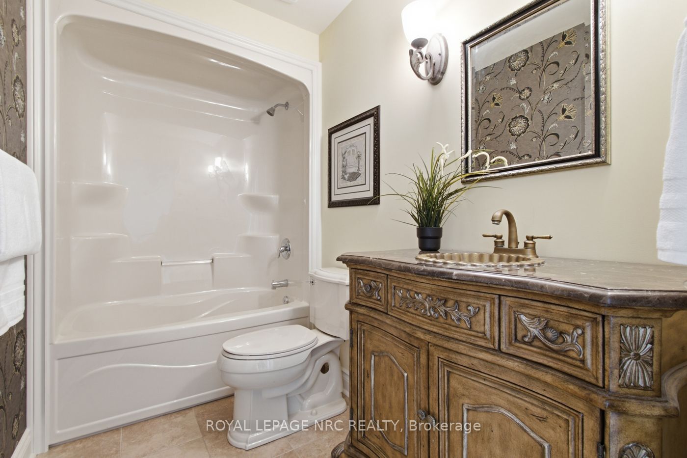 79 Cherry Ridge Boulevard Property Photo 34