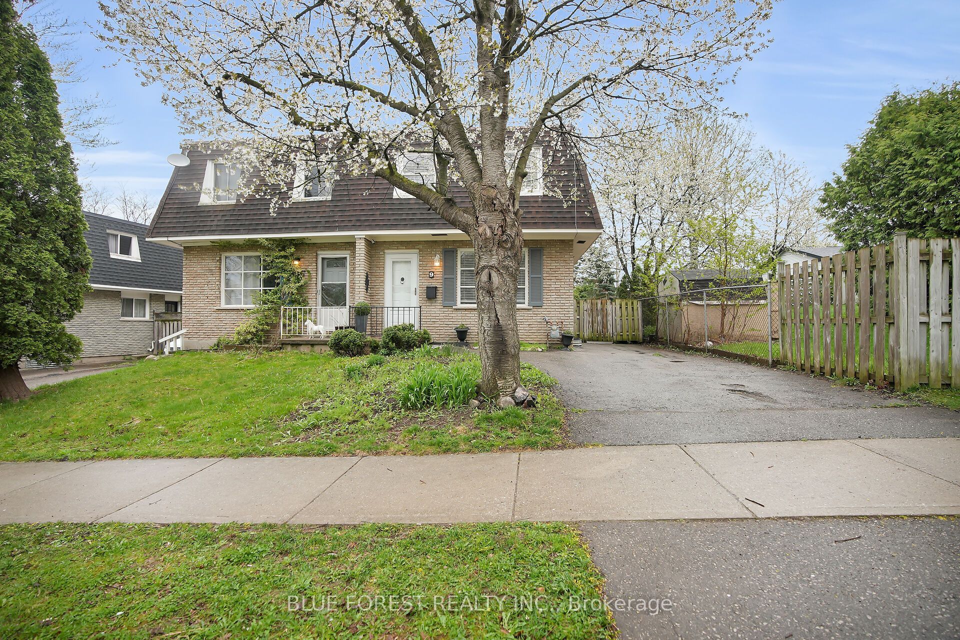 9 Ardsley Road Property Photo 2