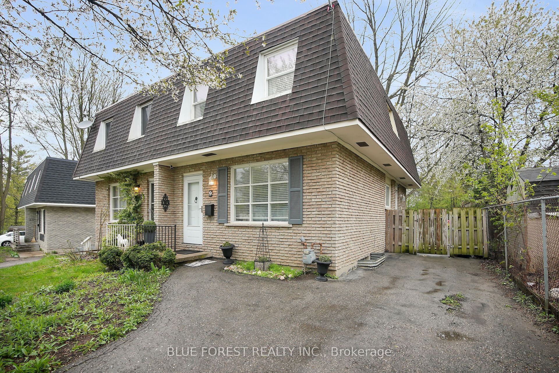 9 Ardsley Road Property Photo 3