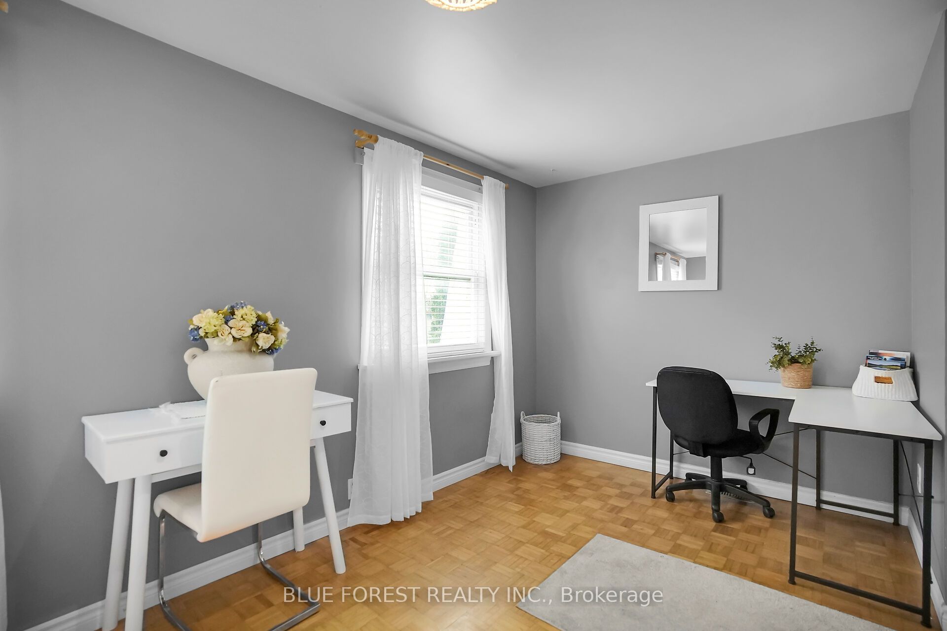 9 Ardsley Road Property Photo 22