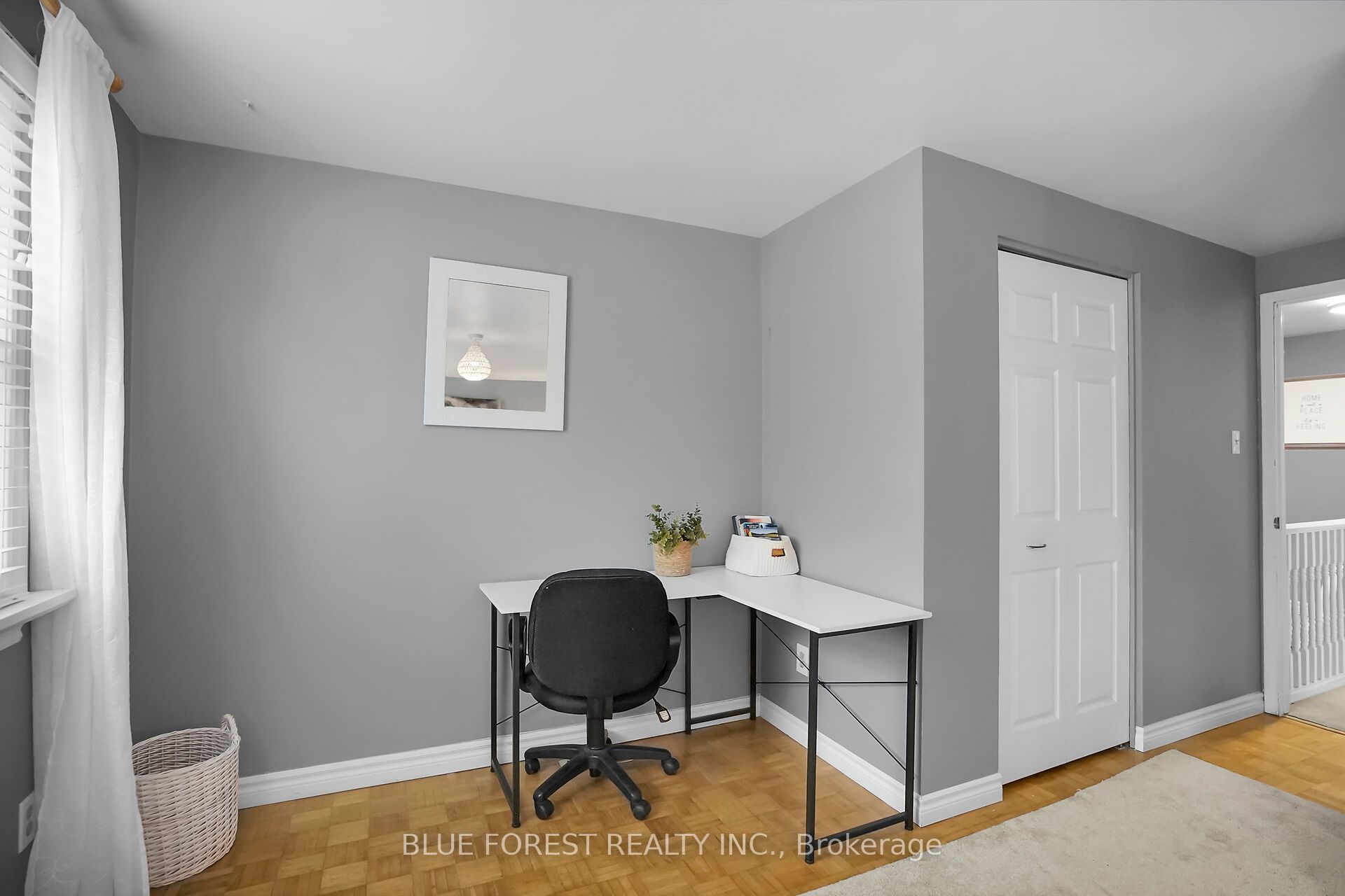 9 Ardsley Road Property Photo 23