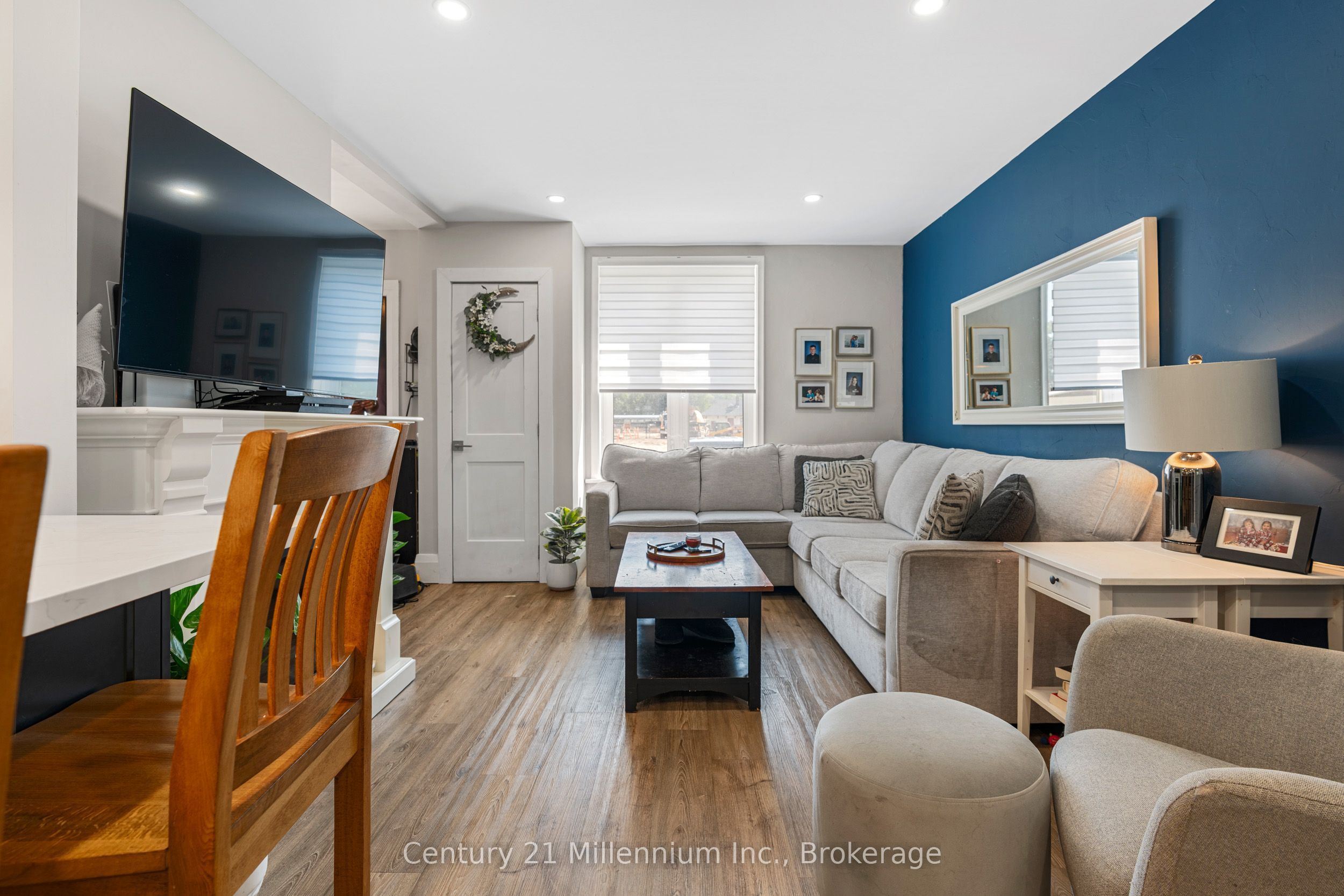 1186 2nd Avenue W Property Photo 13