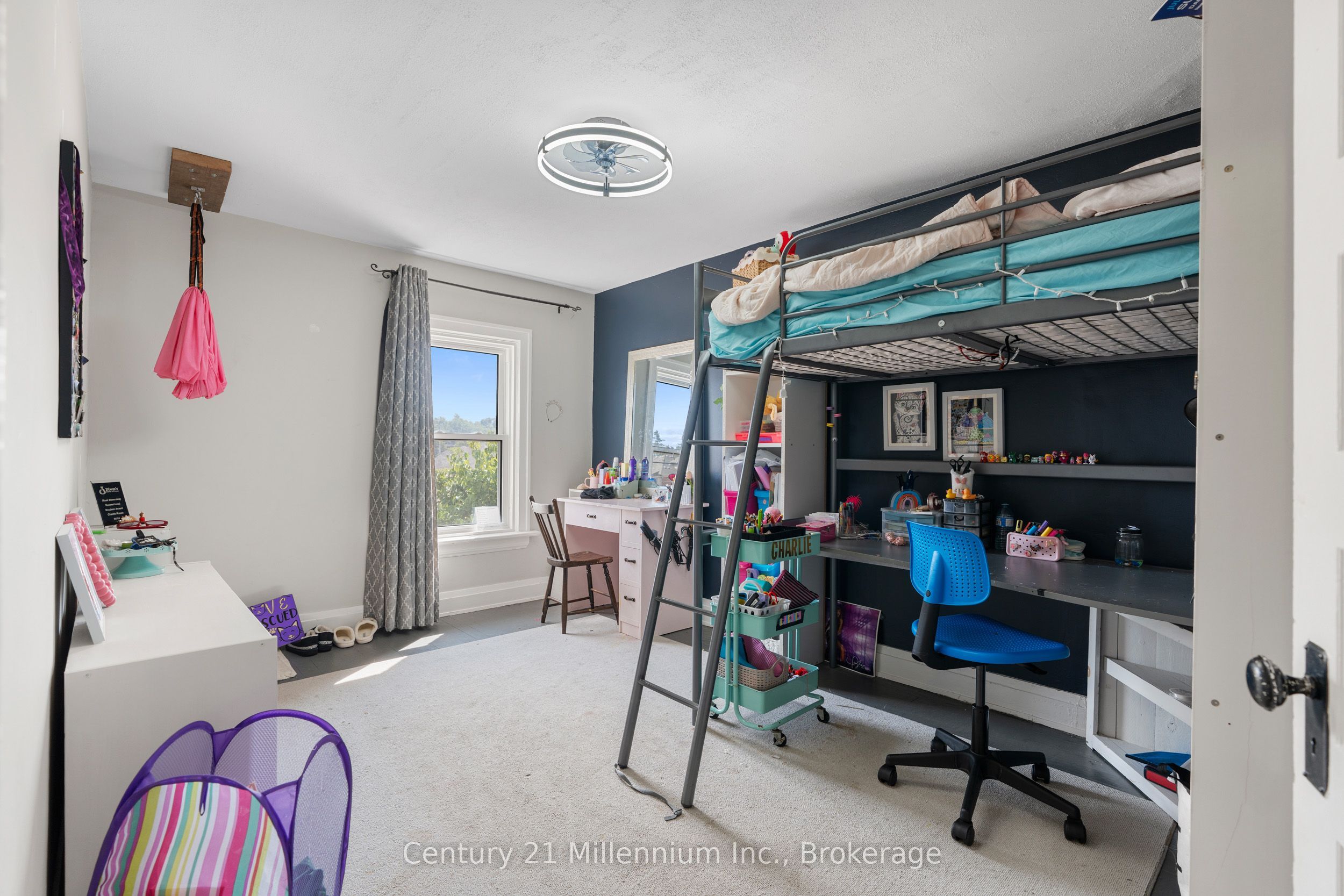 1186 2nd Avenue W Property Photo 22