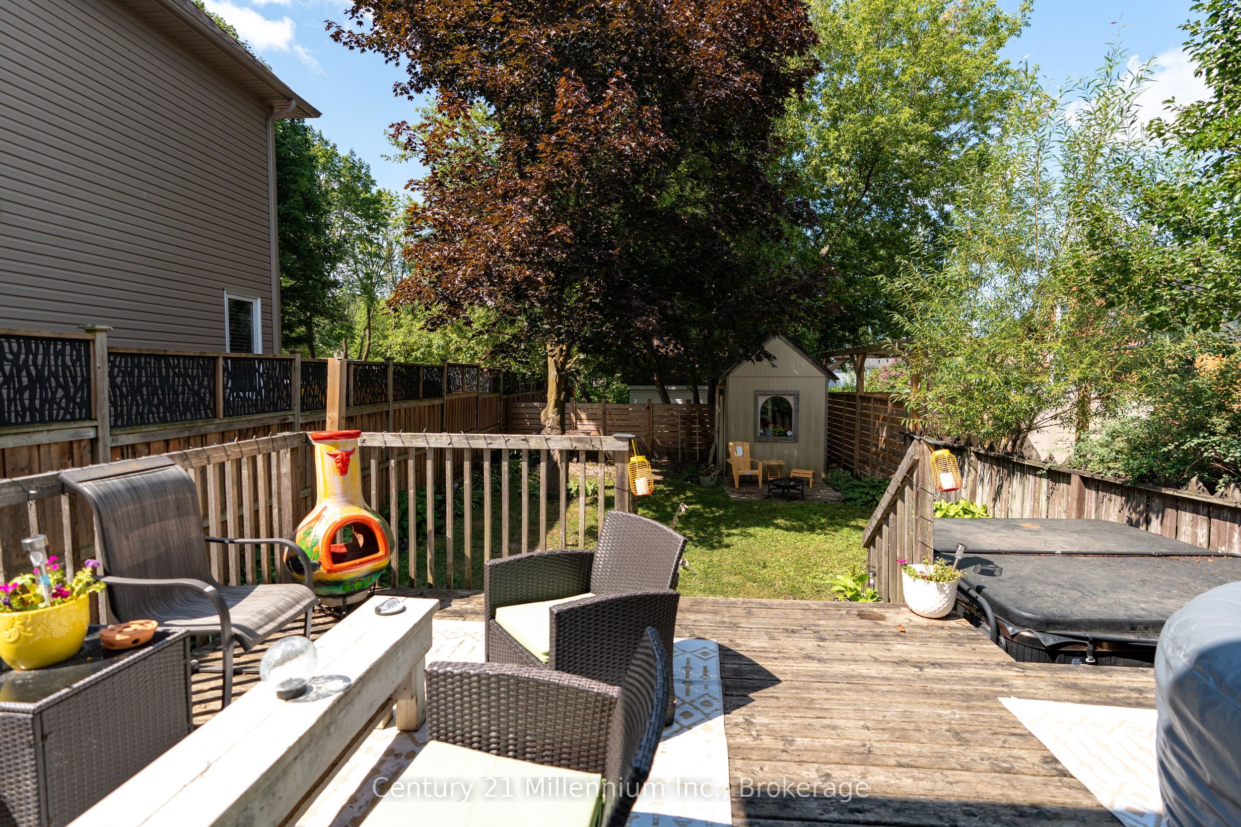1186 2nd Avenue W Property Photo 33
