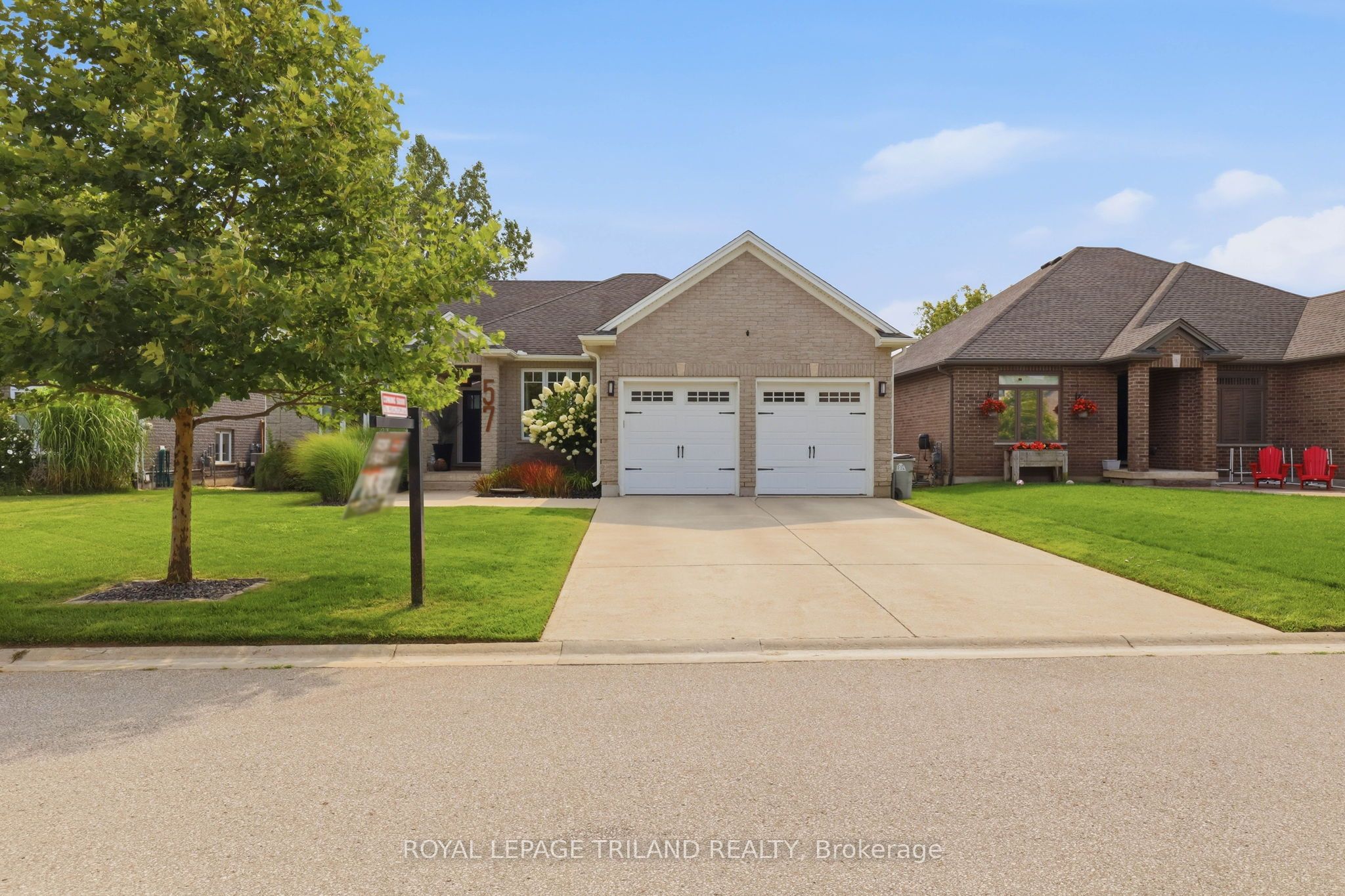57 Caverhill Crescent Property Photo 1