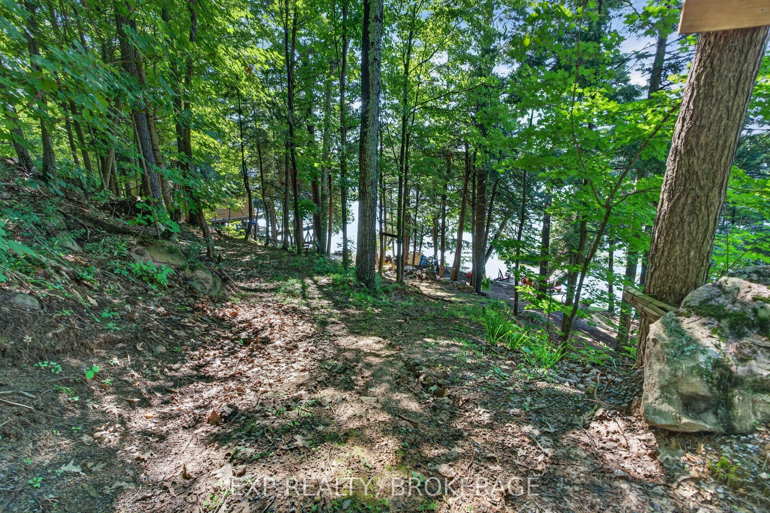 332 Hillcrest Lane Property Photo 27
