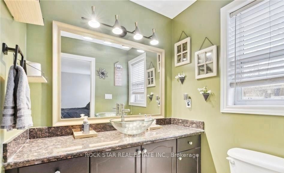 996 Beach Boulevard Property Photo 20