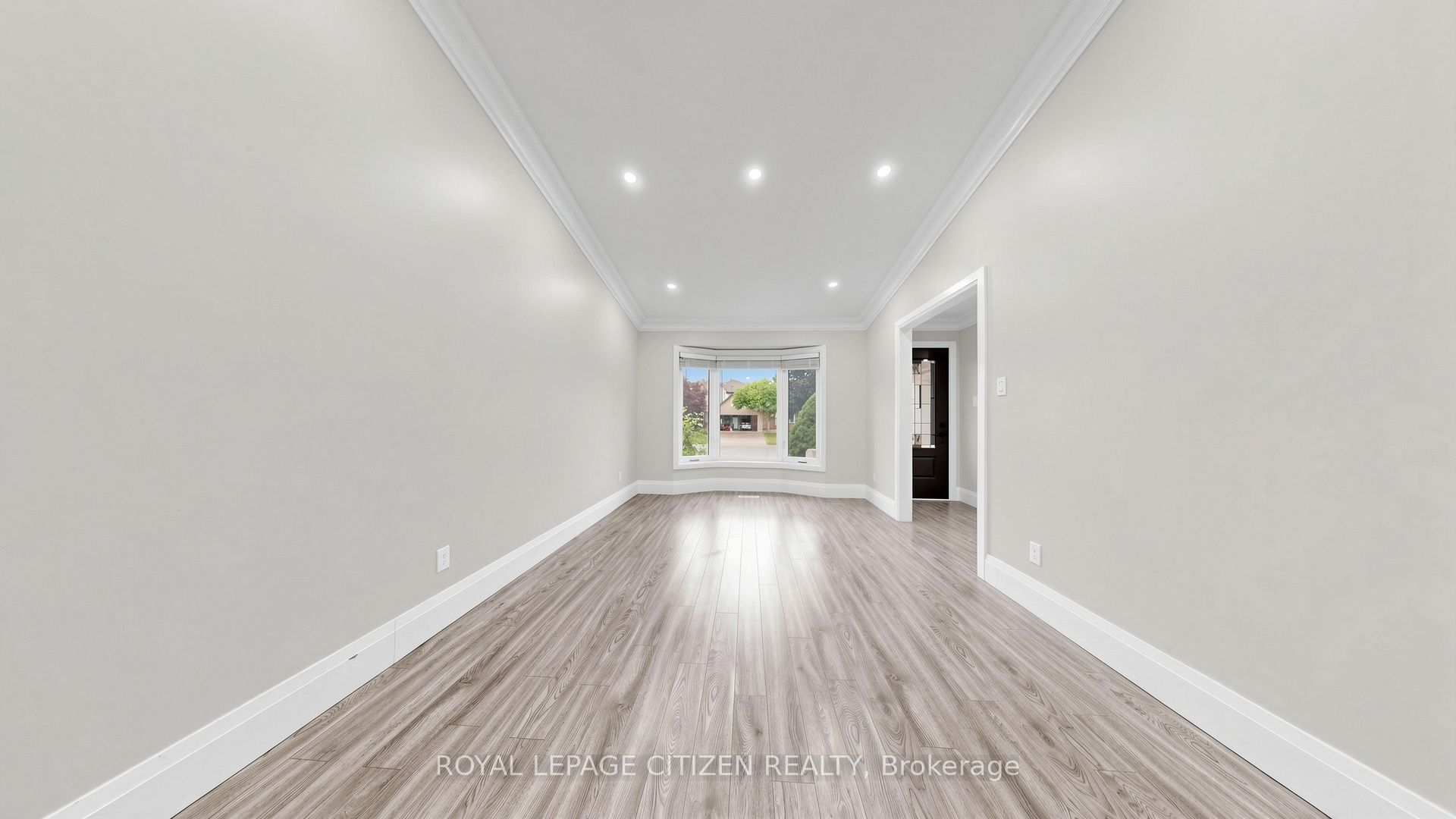 27 Emperor Avenue Property Photo 5