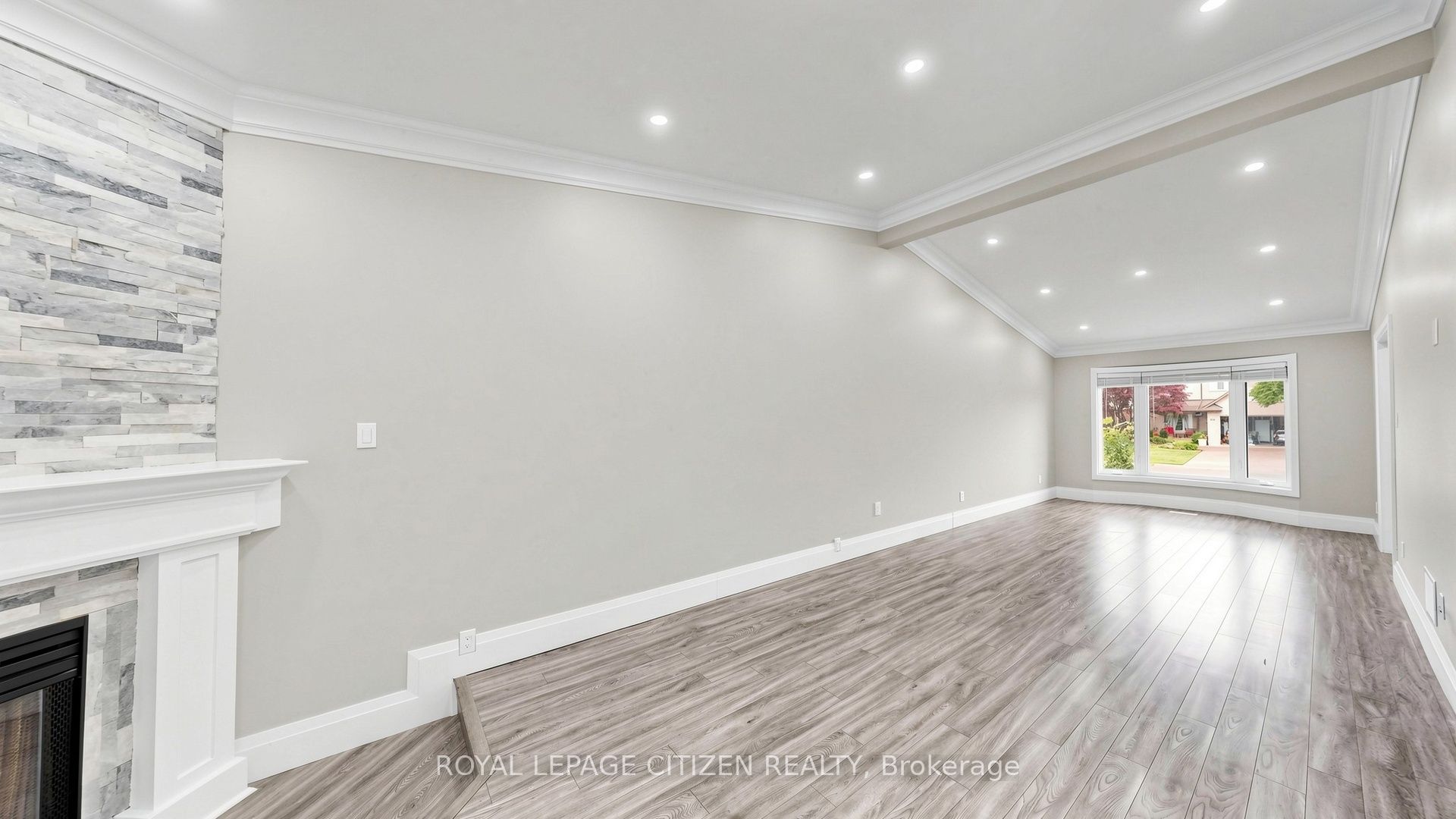 27 Emperor Avenue Property Photo 6