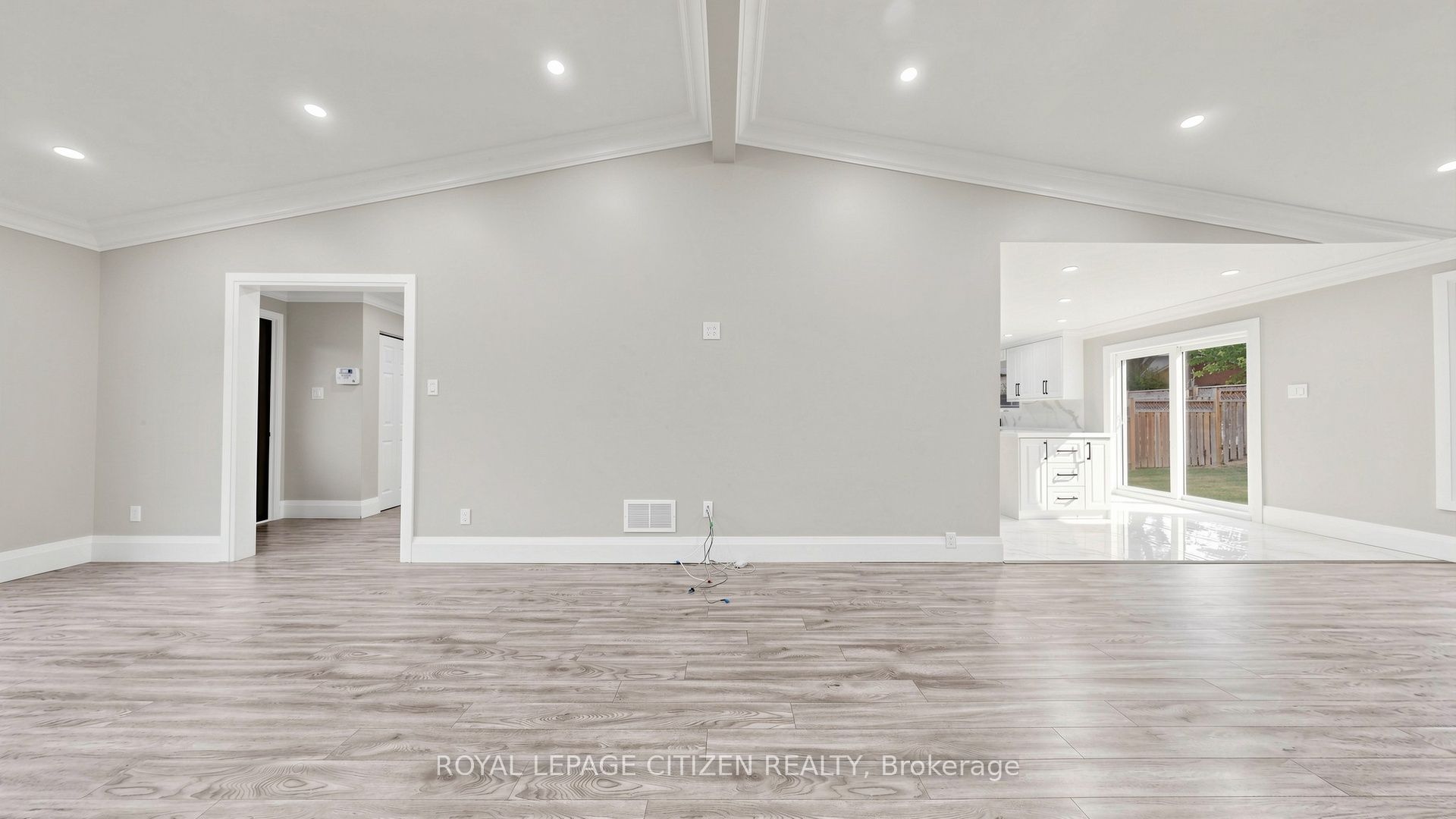 27 Emperor Avenue Property Photo 7