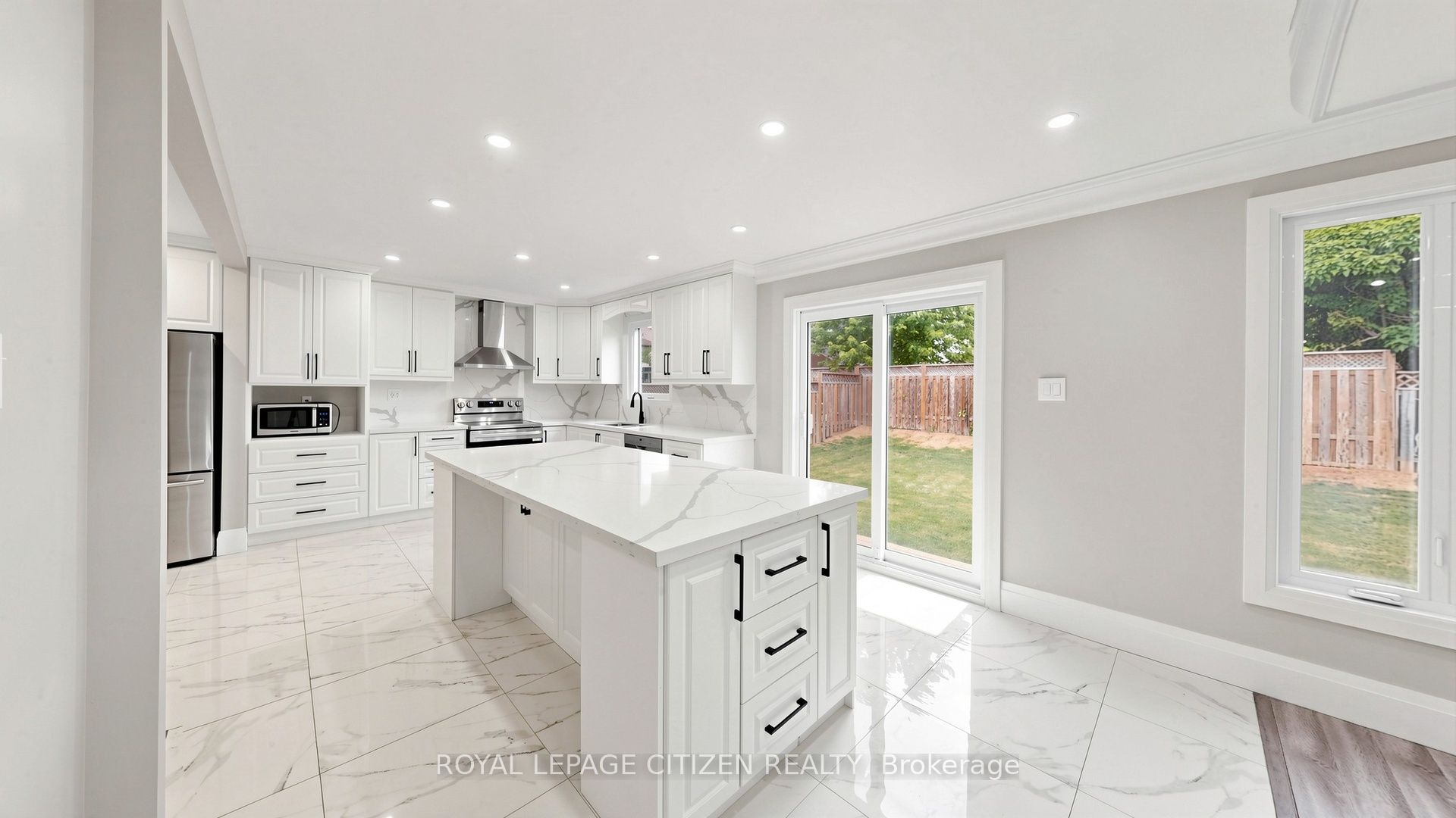 27 Emperor Avenue Property Photo 9