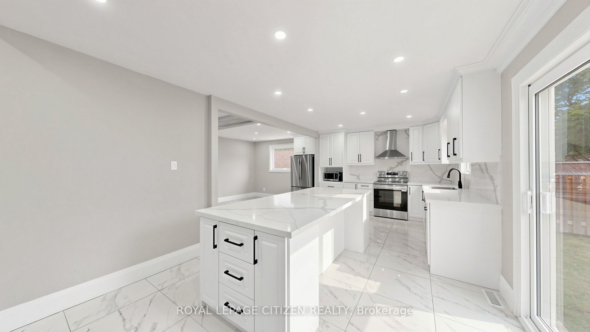 27 Emperor Avenue Property Photo 12