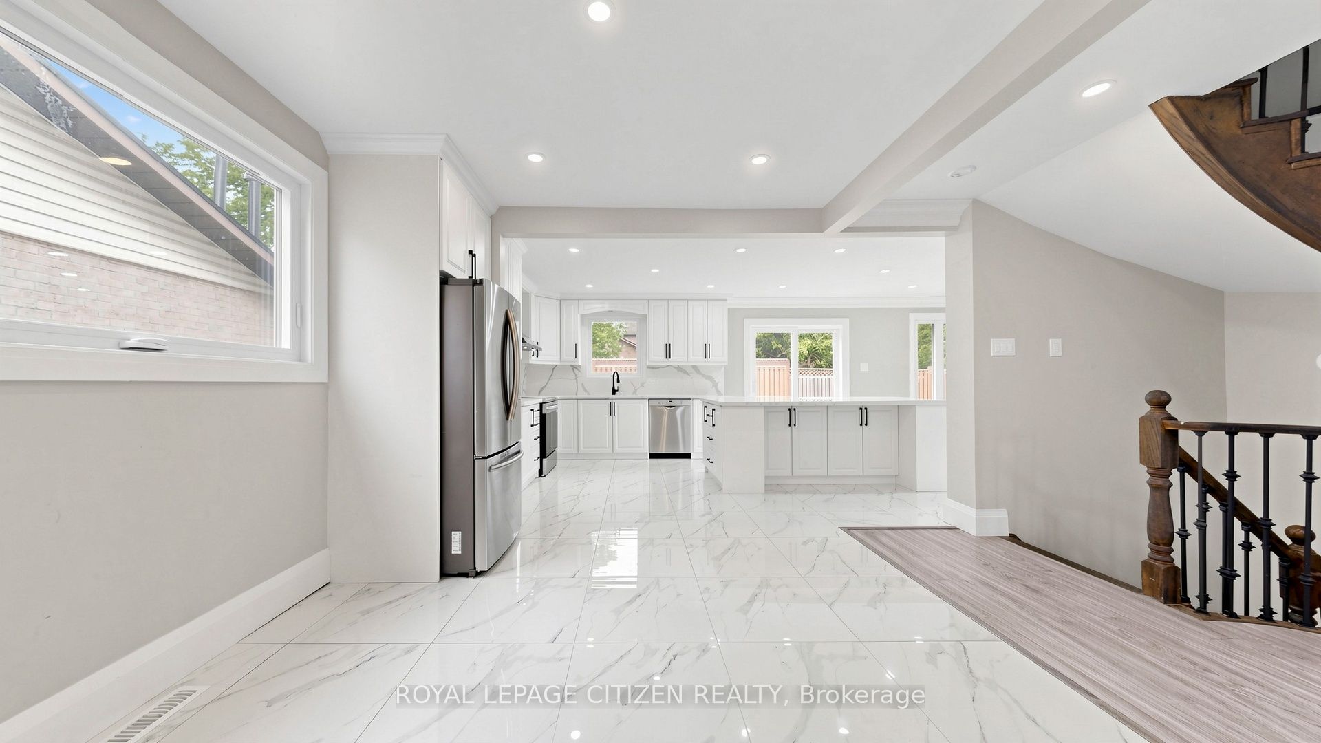 27 Emperor Avenue Property Photo 17