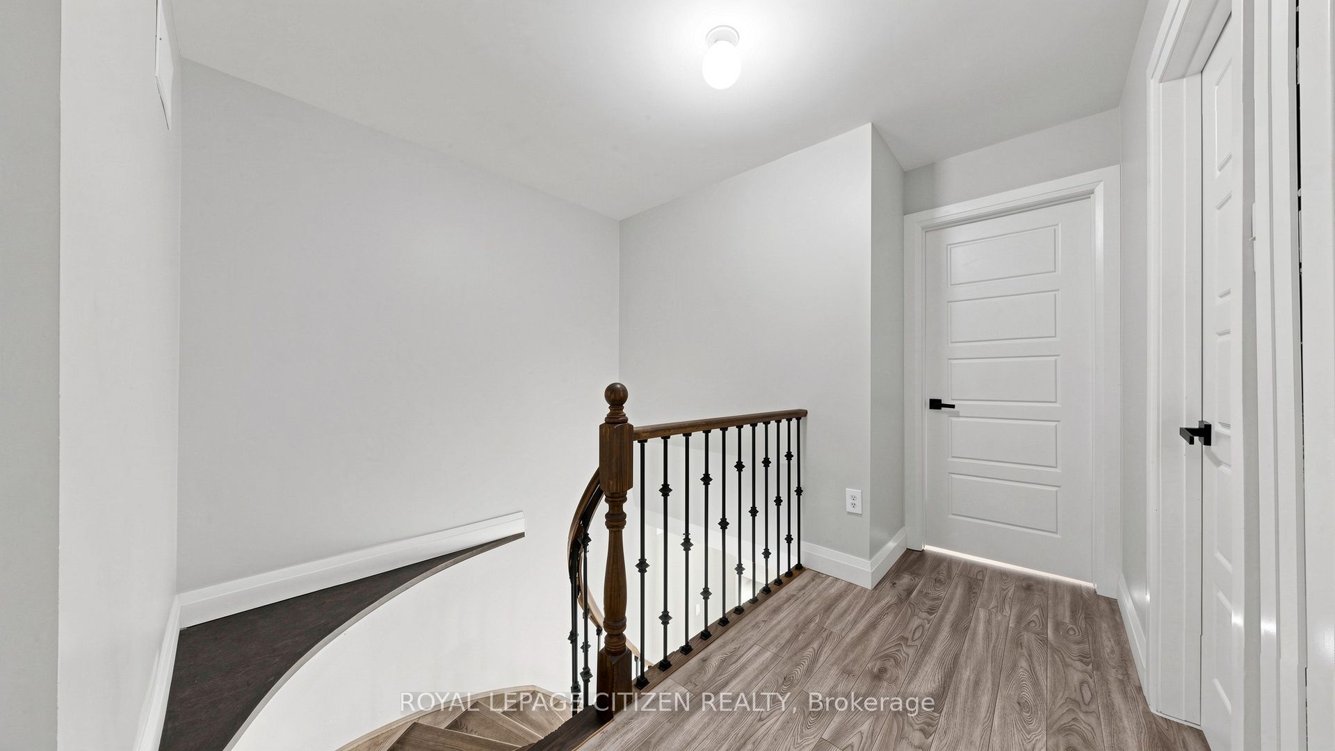 27 Emperor Avenue Property Photo 24