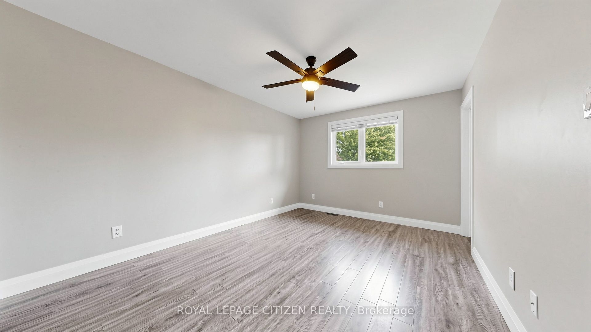 27 Emperor Avenue Property Photo 25