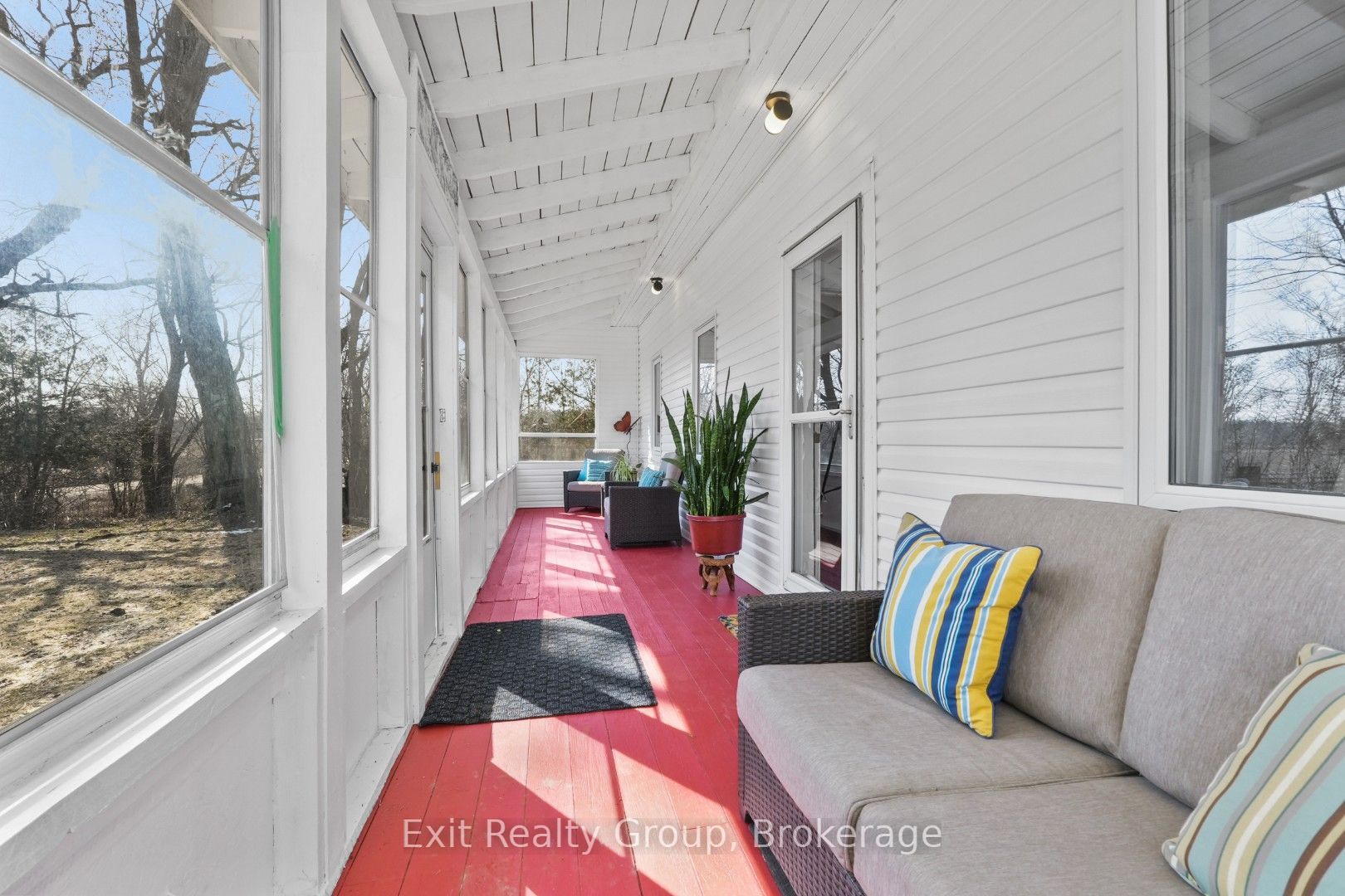 283 Clemenger Road Property Photo 11