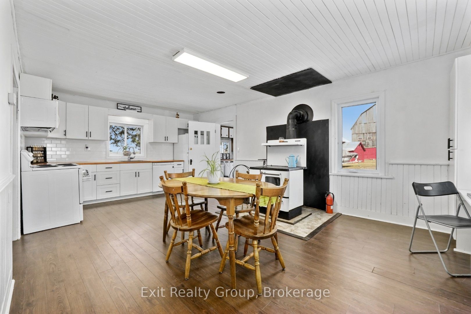 283 Clemenger Road Property Photo 15