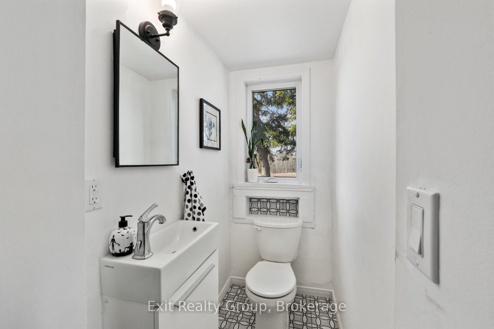 283 Clemenger Road Property Photo 21