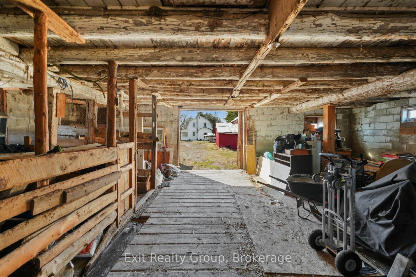 283 Clemenger Road Property Photo 40