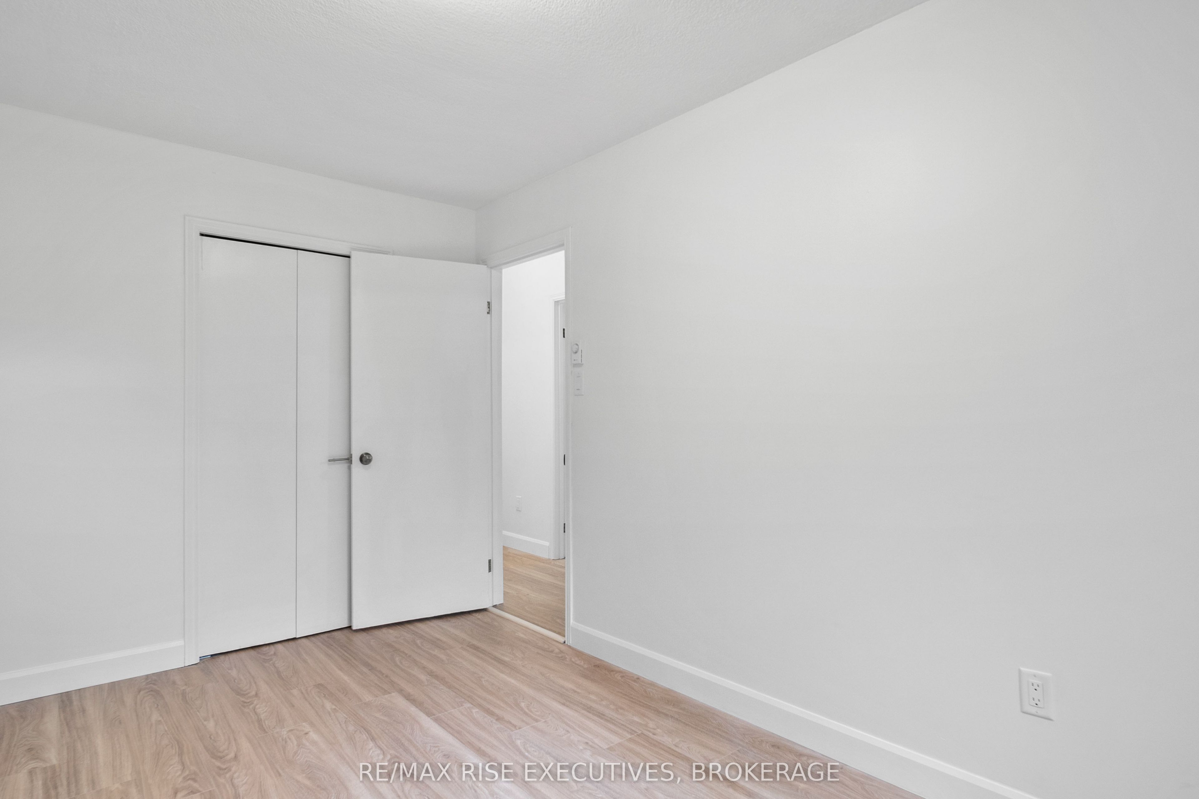 426 Montreal Street Property Photo 20