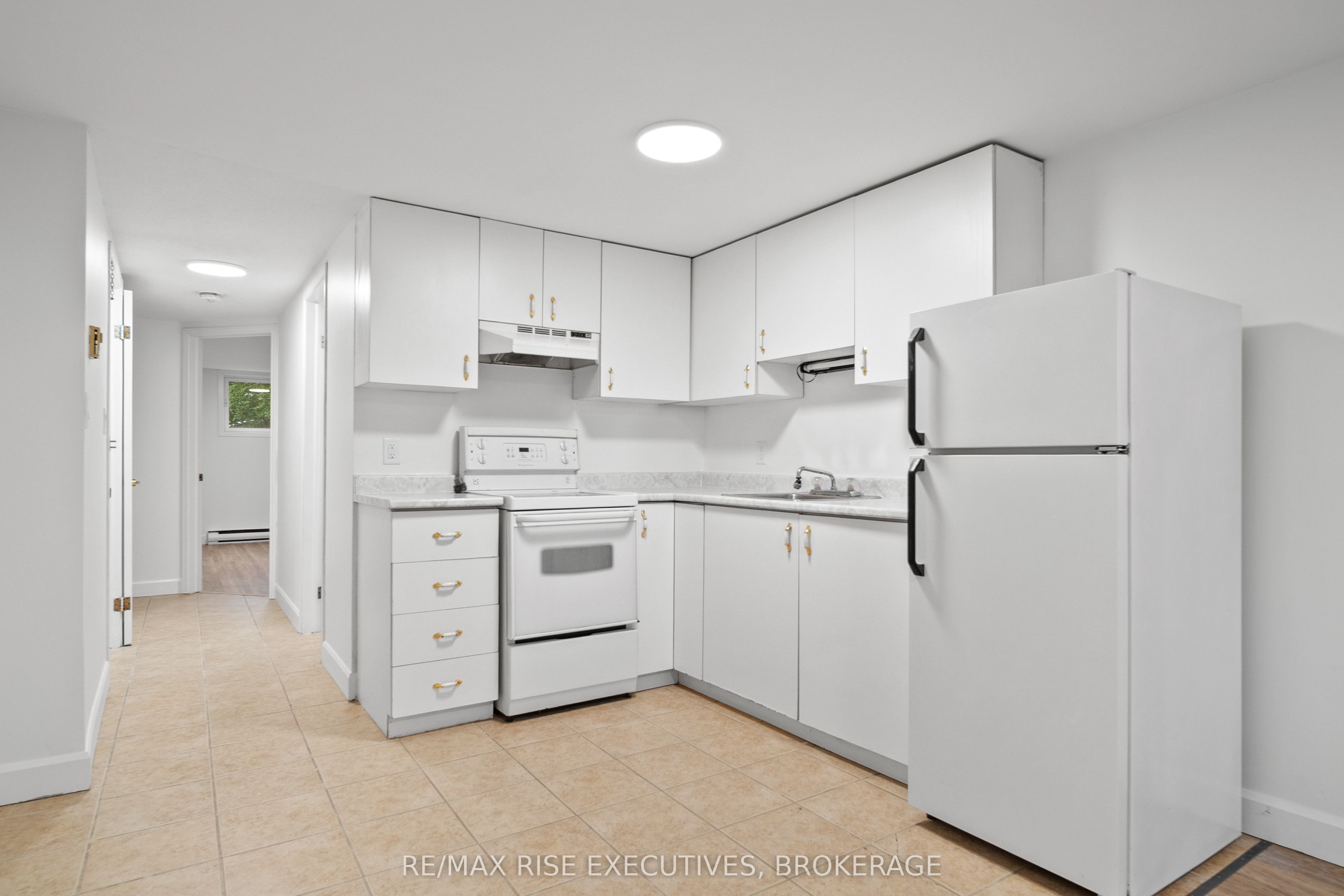 426 Montreal Street Property Photo 26