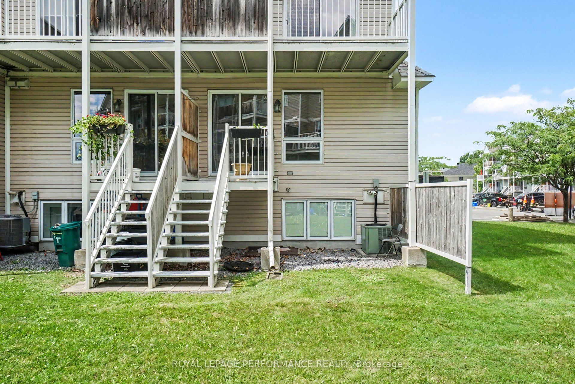 50 Brentmore Private Property Photo 16