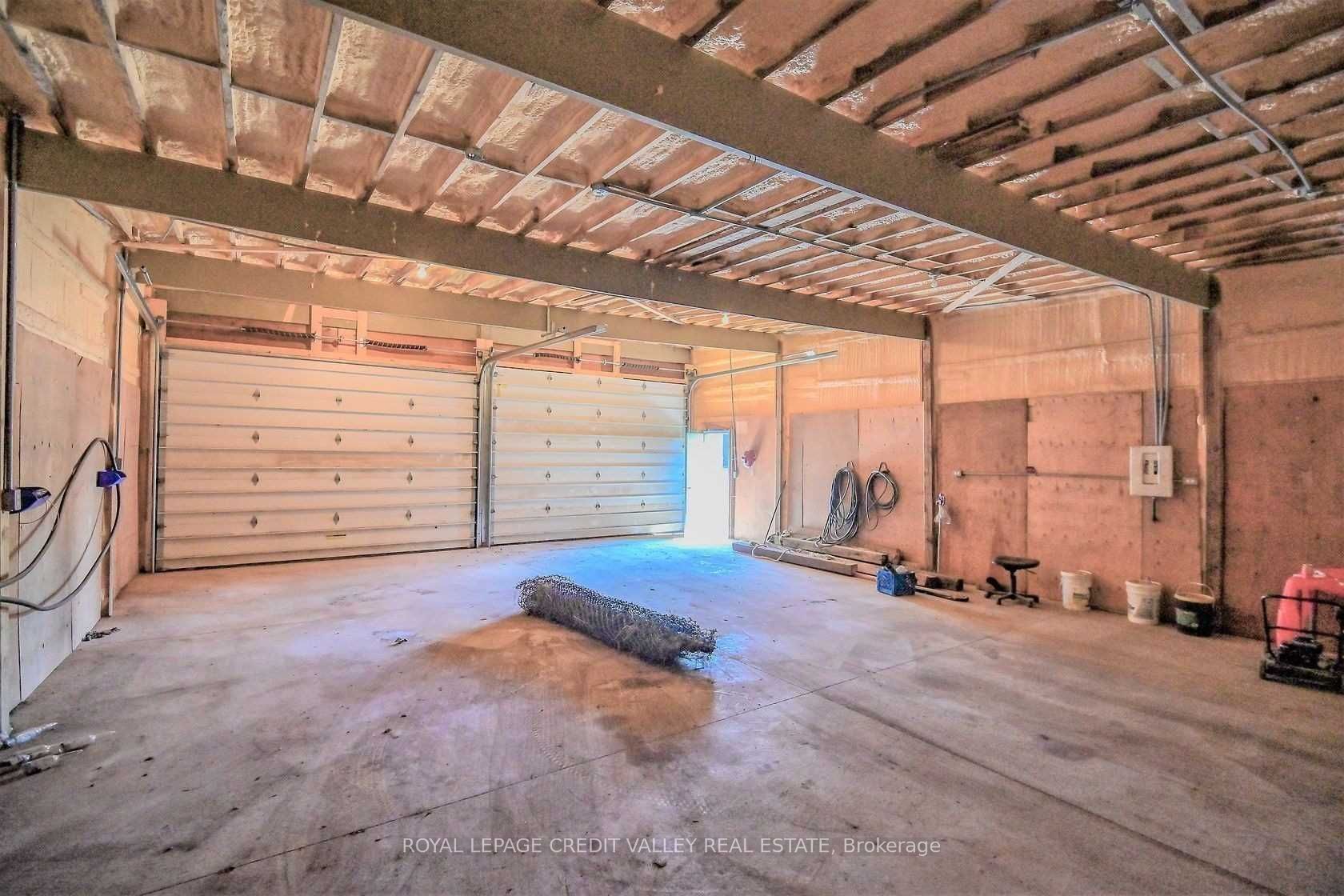 384169 20th Side Road N Property Photo 19