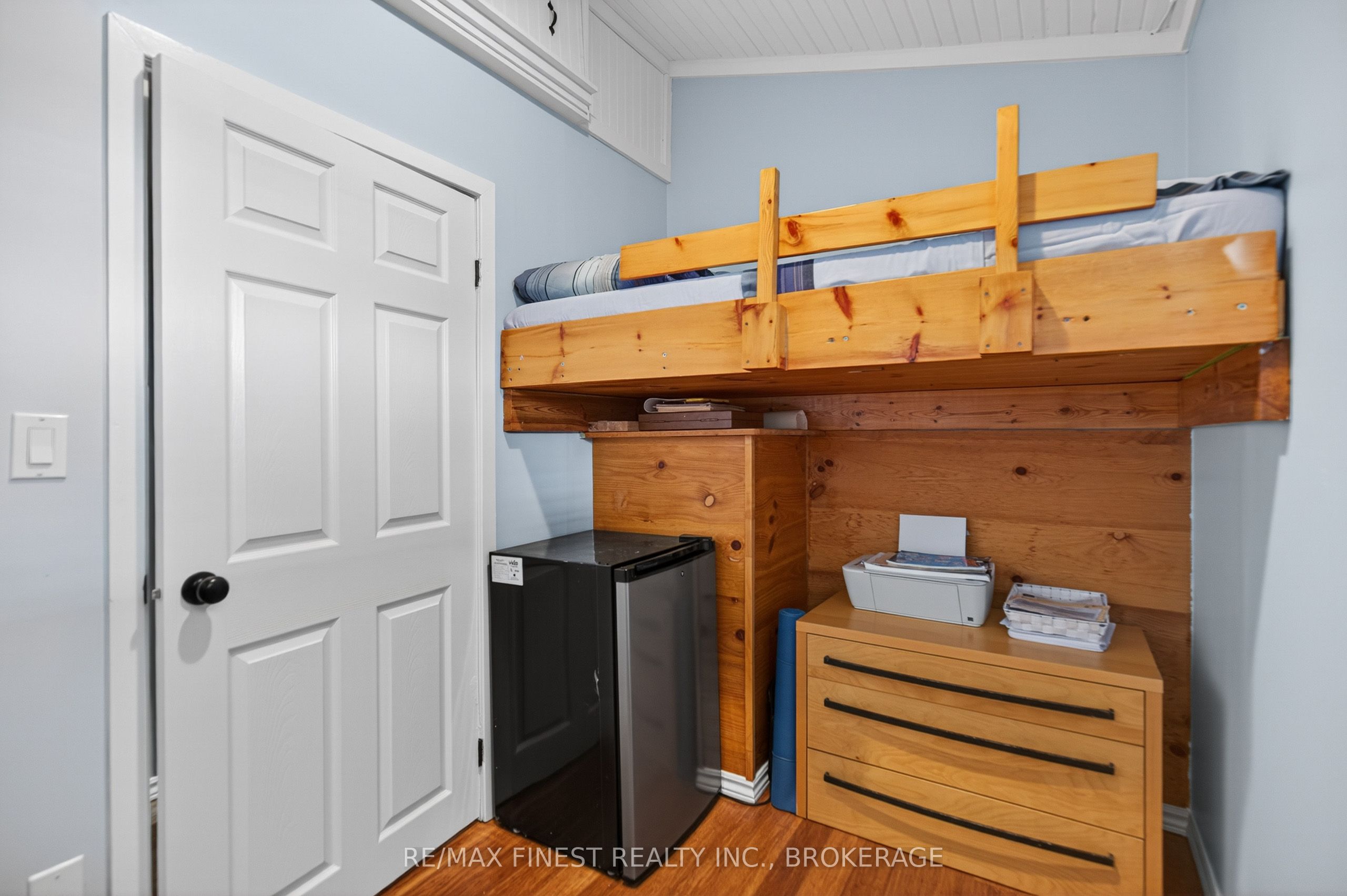 77 Hickory Lane Property Photo 12