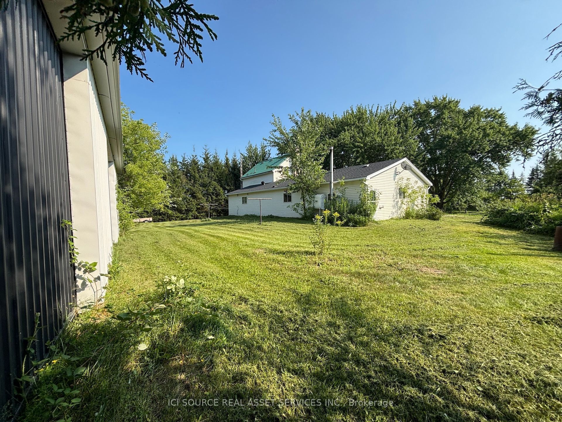 1900 Bruce Road 15 Property Photo 29