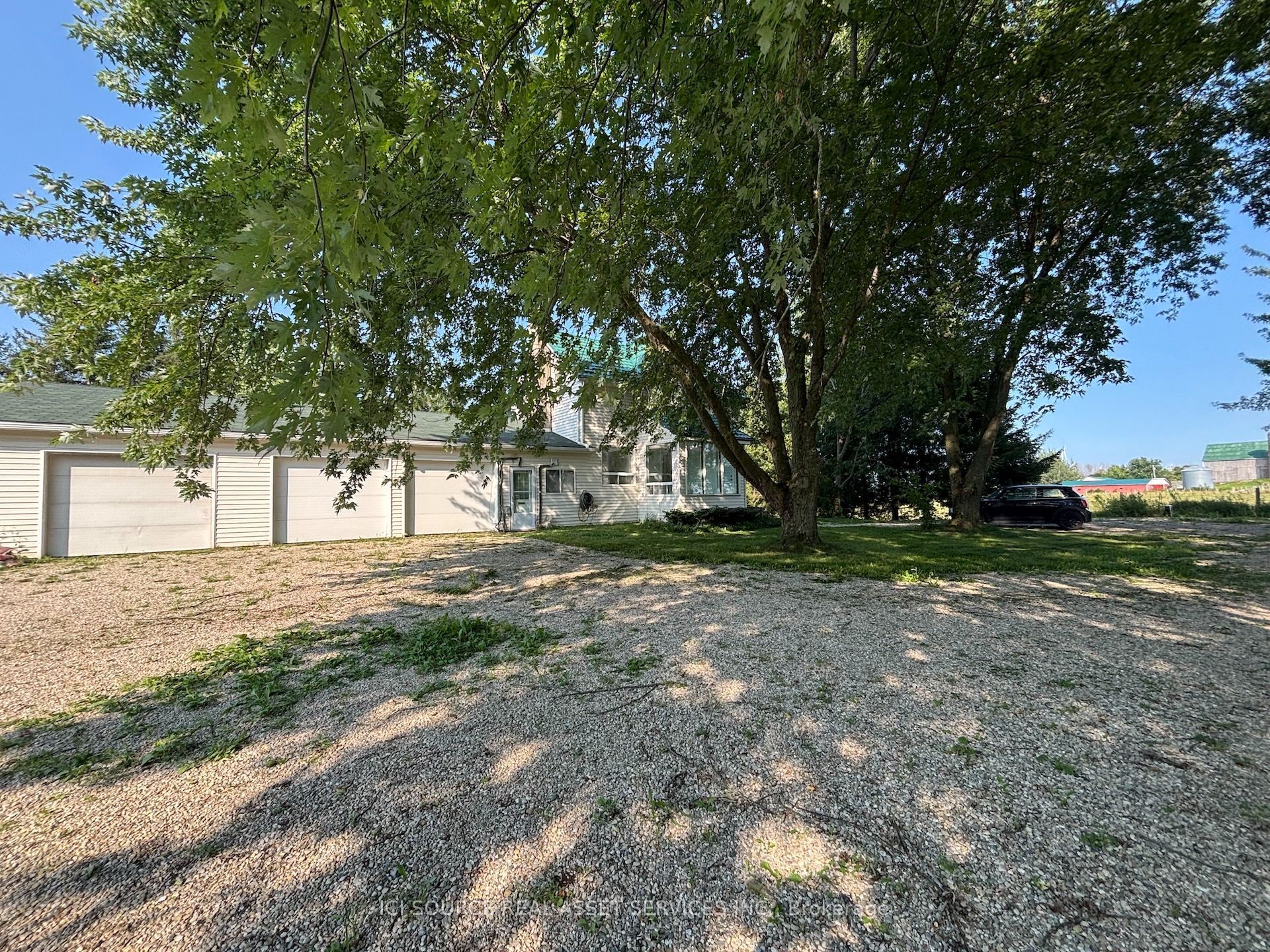 1900 Bruce Road 15 Property Photo 32