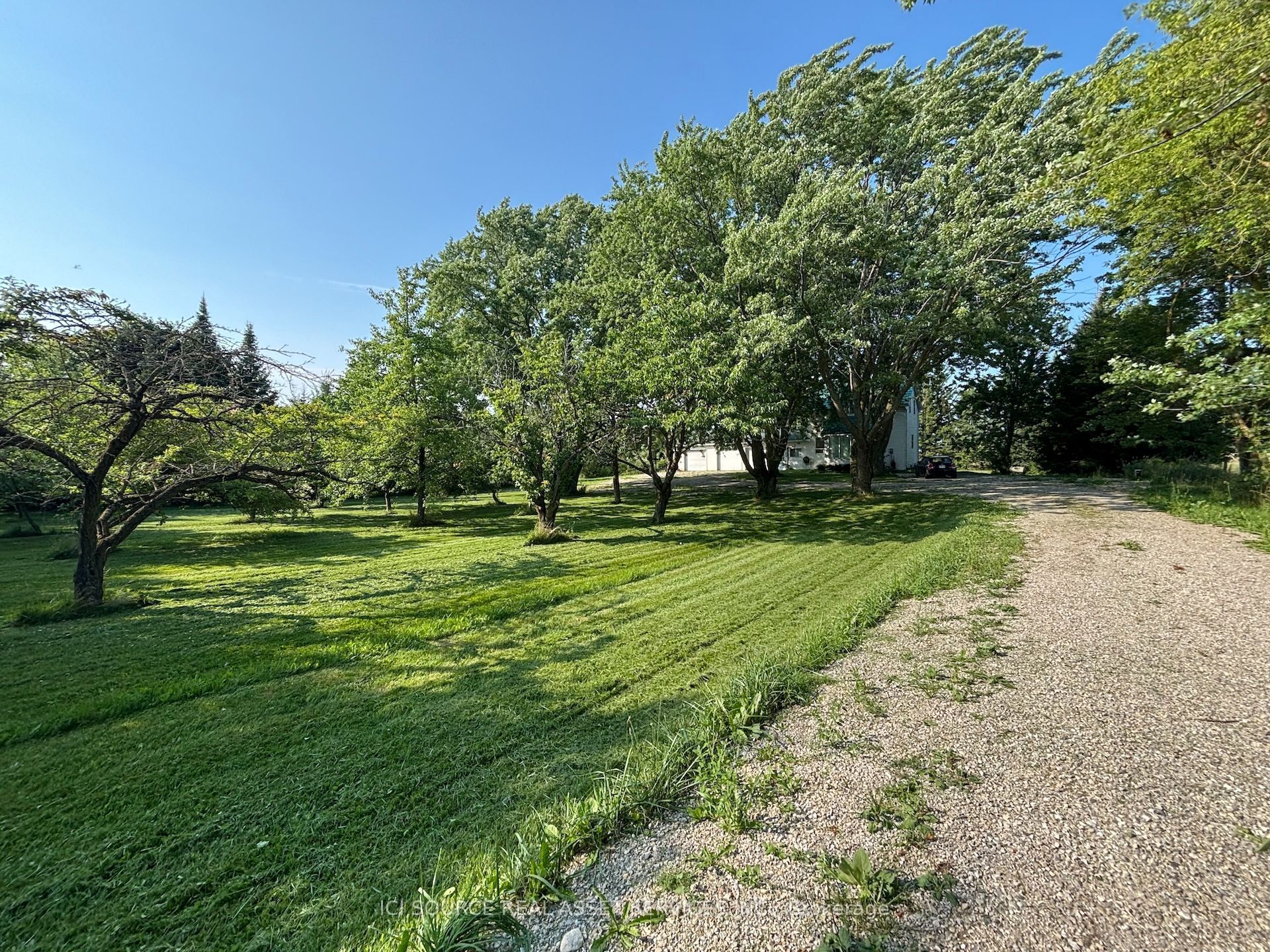 1900 Bruce Road 15 Property Photo 34