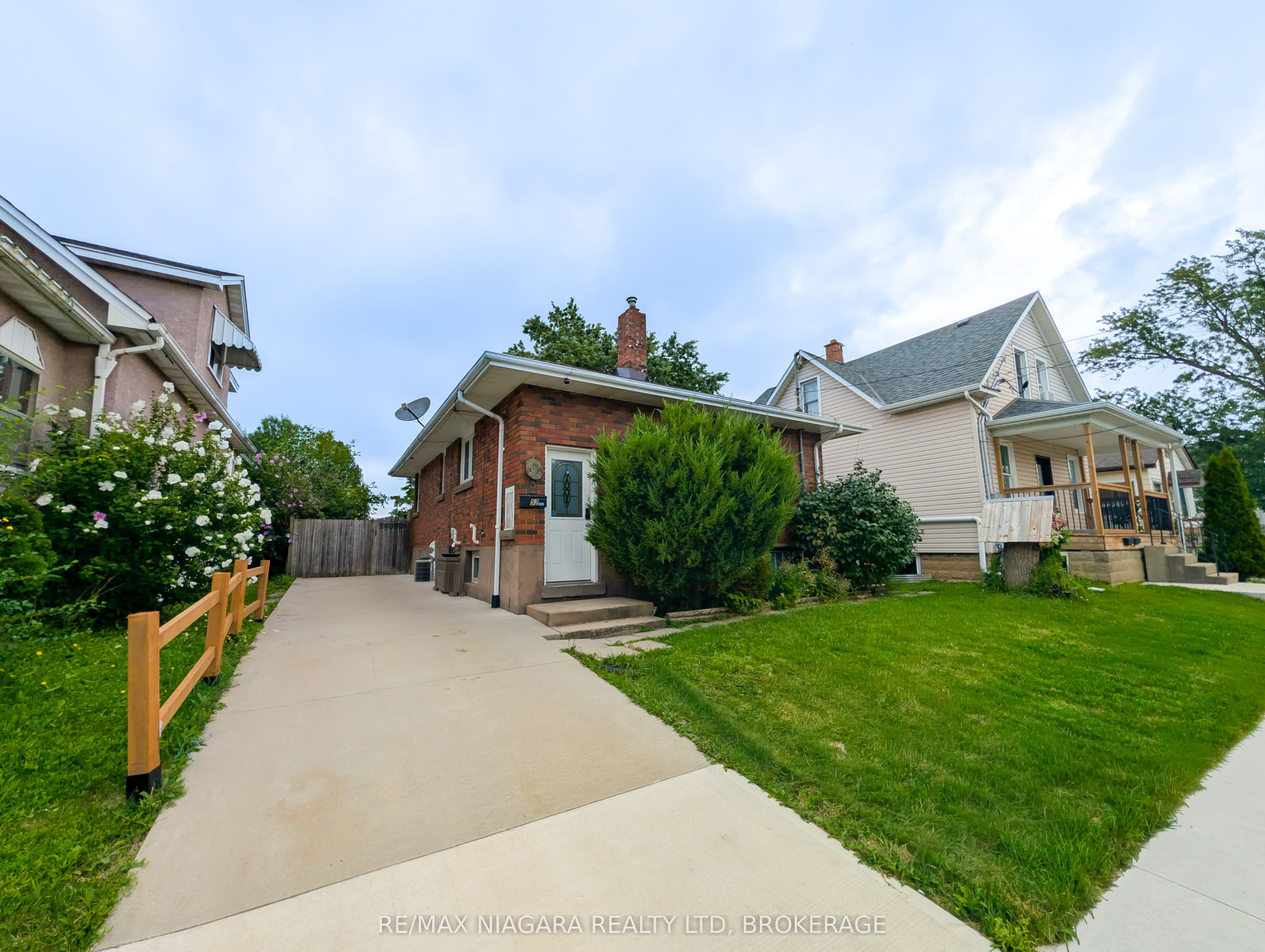 52 Fifth Street Property Photo 1