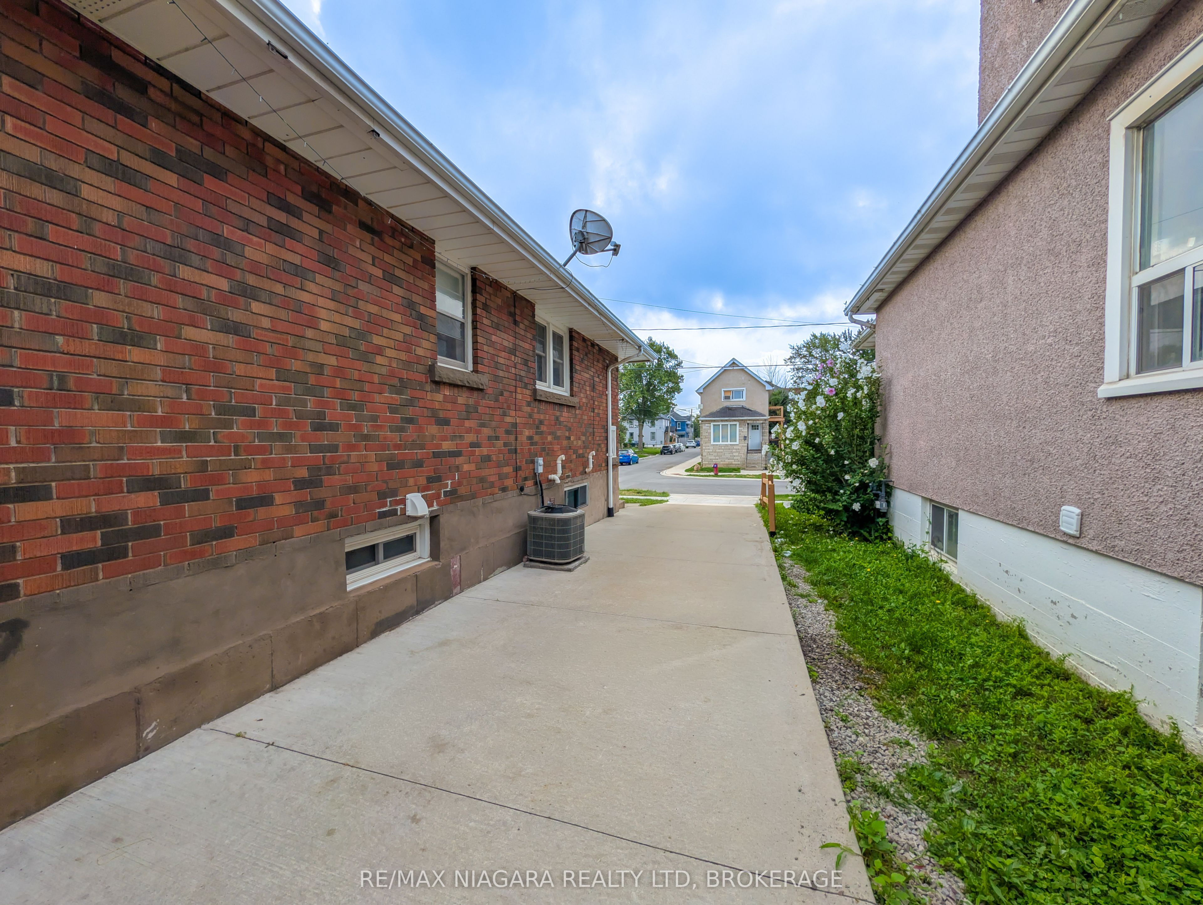 52 Fifth Street Property Photo 6
