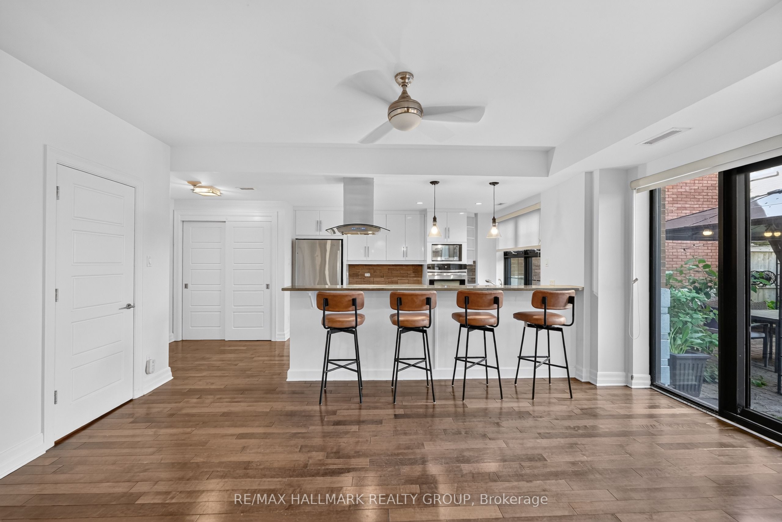 419 Laurier Avenue E 101 Property Photo 11