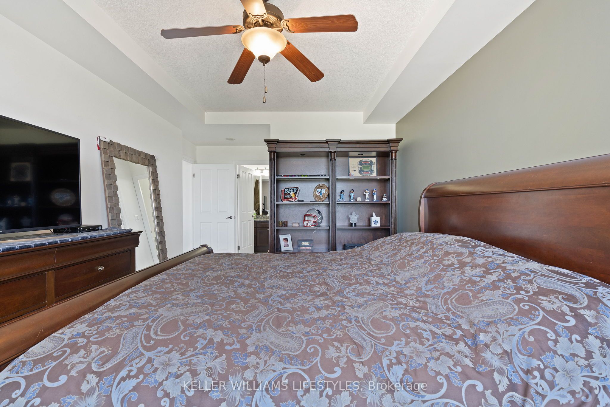 1030 Coronation Drive 1004 Property Photo 22
