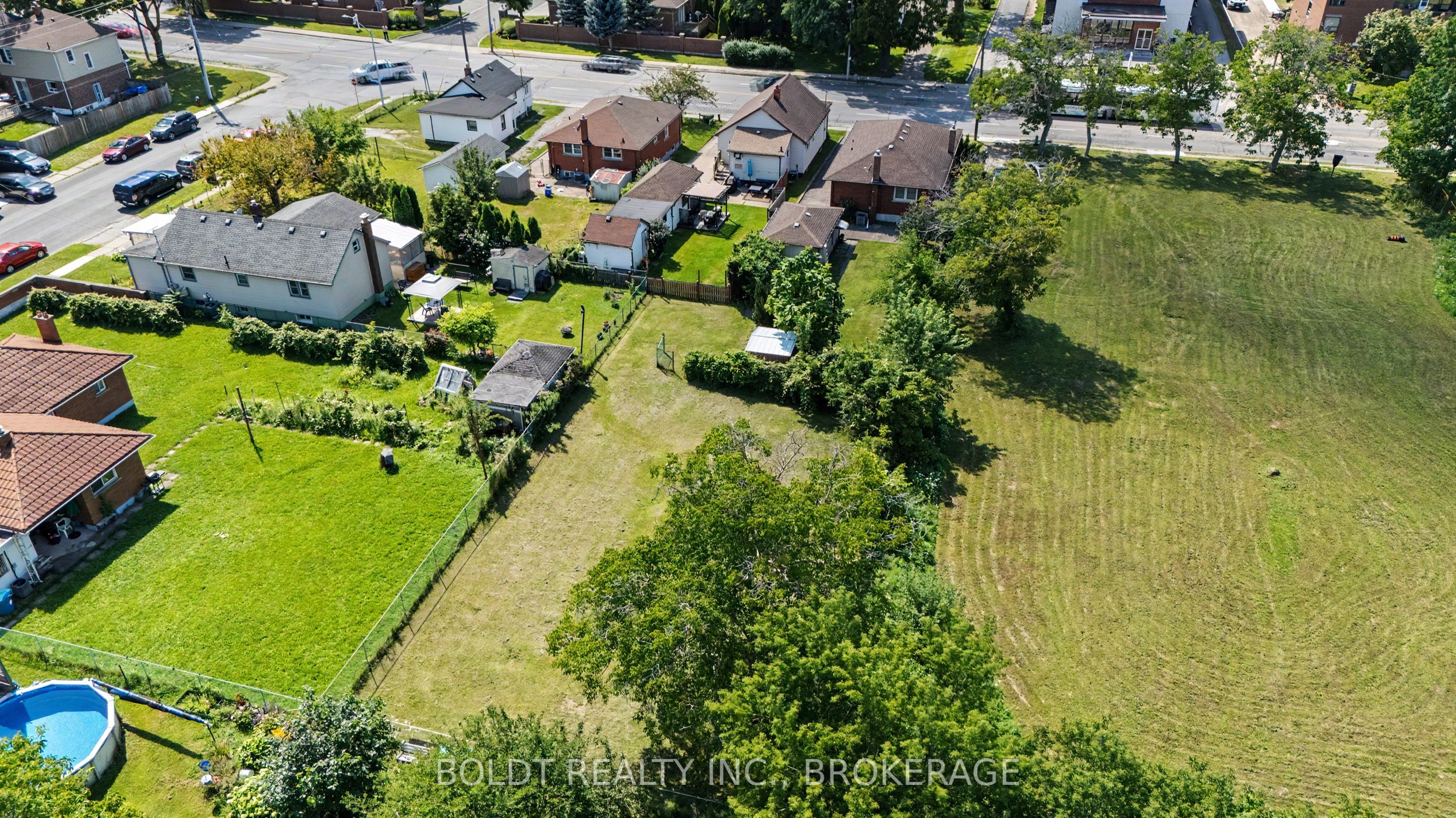 5568 Drummond Road Property Photo 31