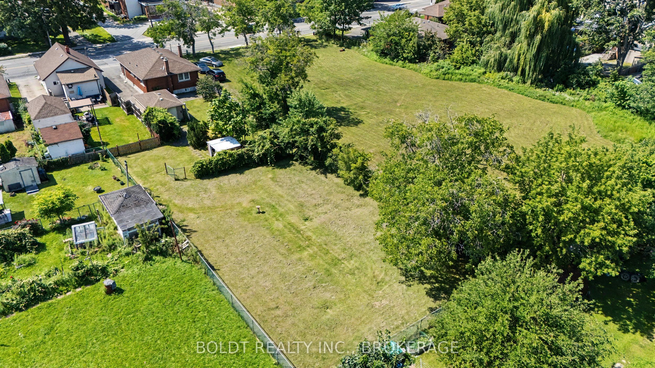 5568 Drummond Road Property Photo 32