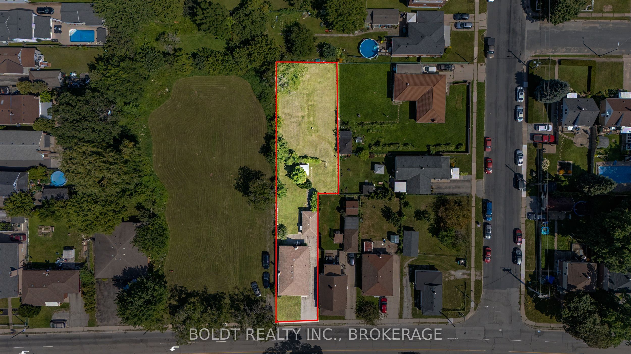 5568 Drummond Road Property Photo 35