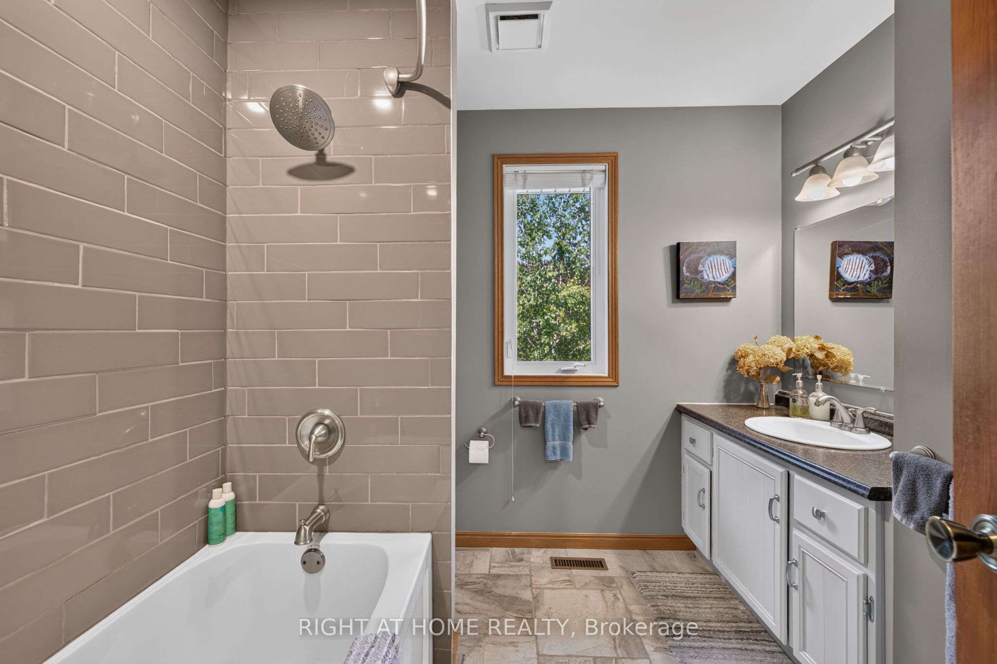 47 Robinson Lane Property Photo 28