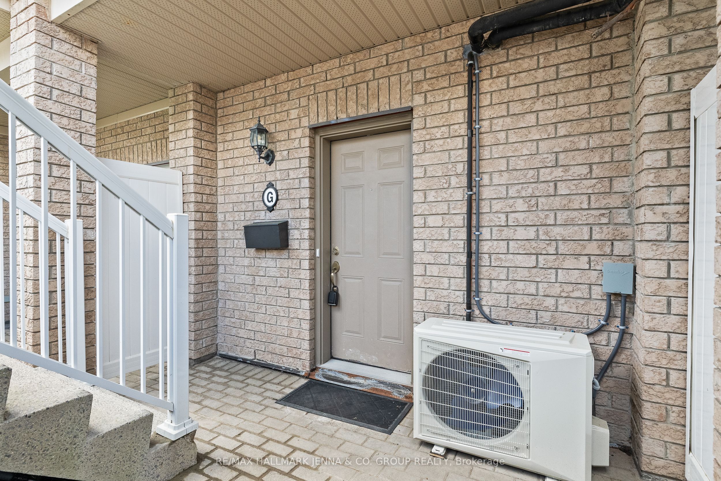 102 Artesa Private G Property Photo 2